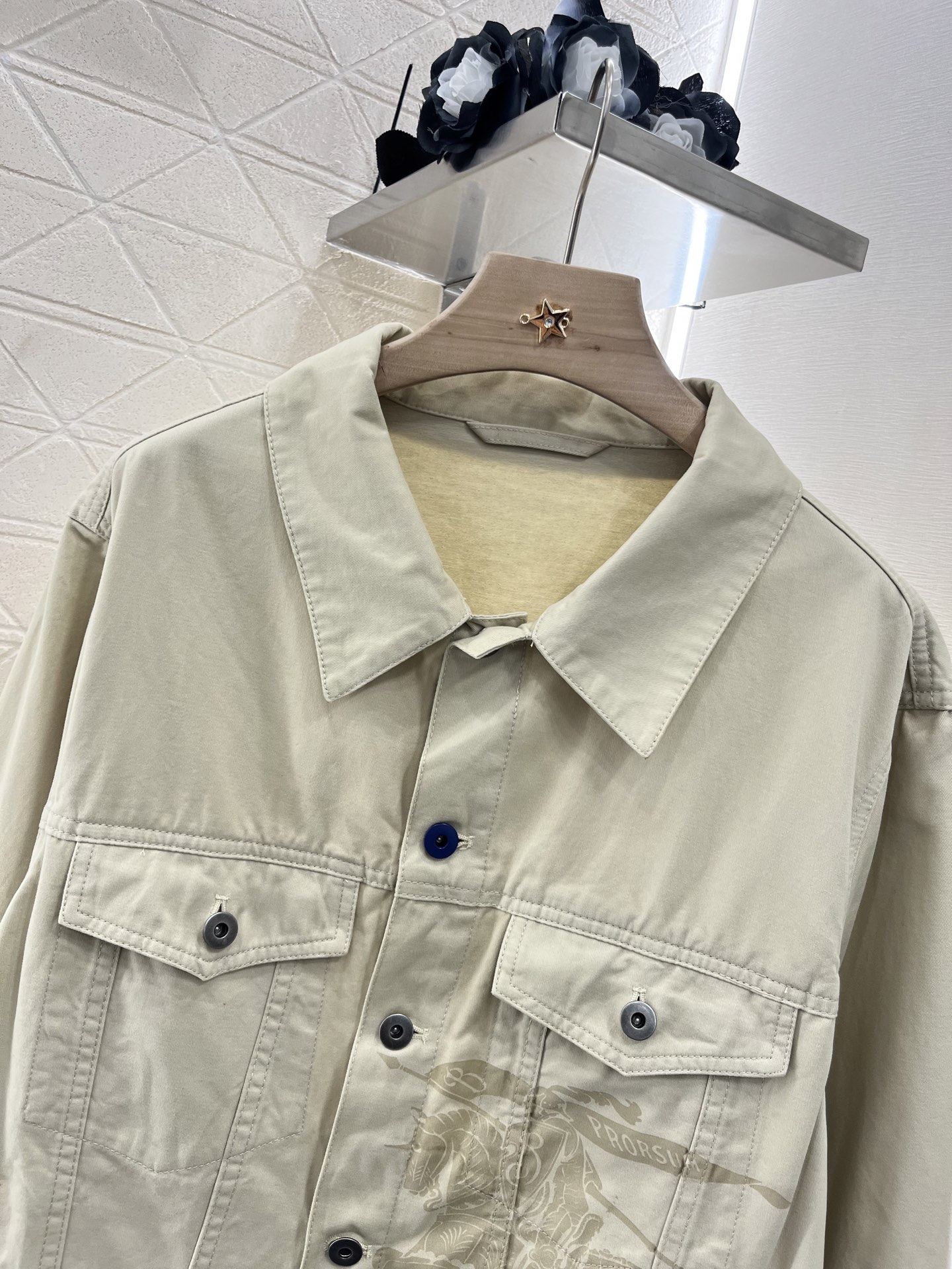 Fashionable Women’s Suit Set: P690 Coats, P529 Semi-Skirts, and BBr*2025 New Product - 图片 3