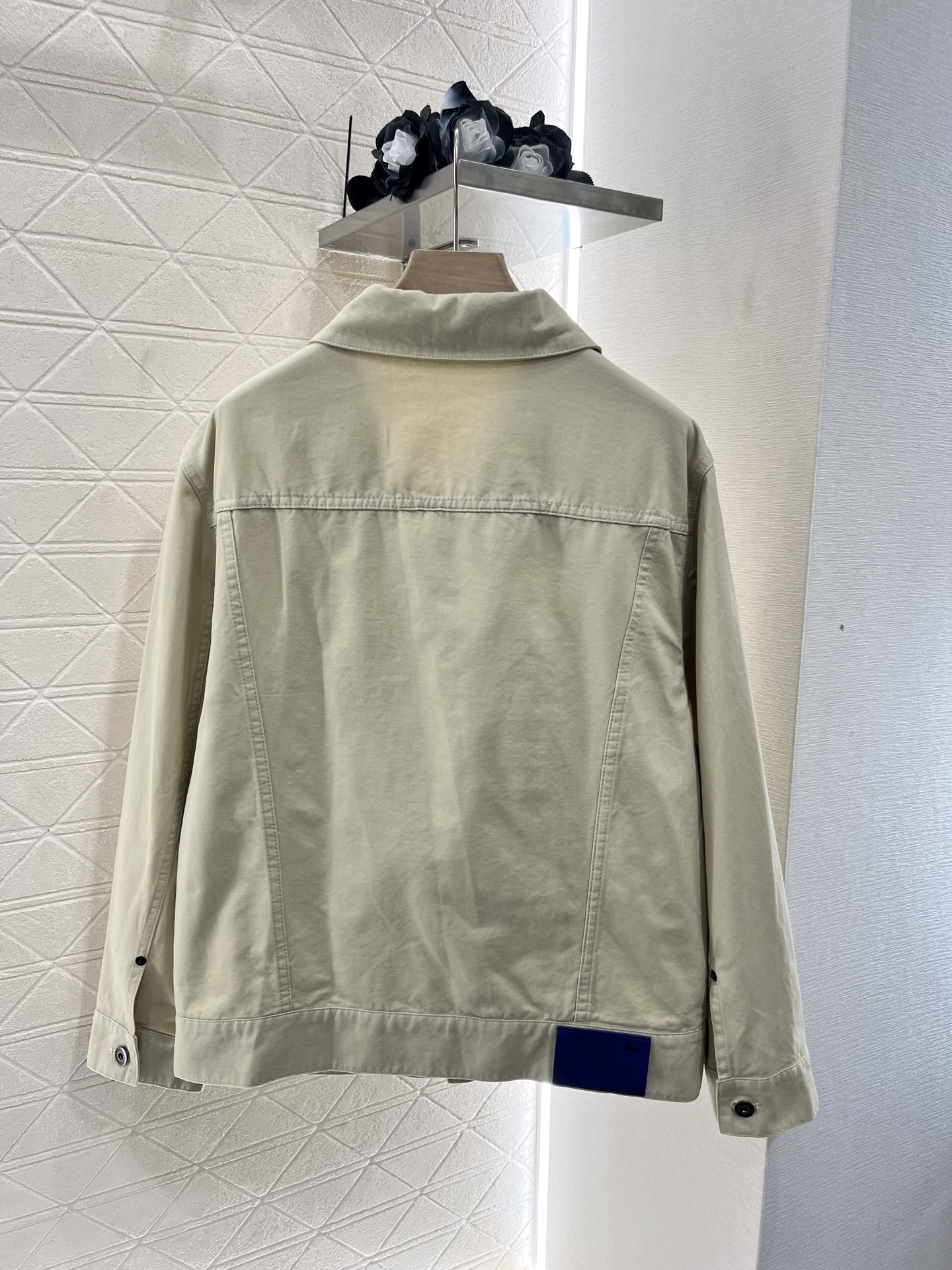 Fashionable Women’s Suit Set: P690 Coats, P529 Semi-Skirts, and BBr*2025 New Product - 图片 2