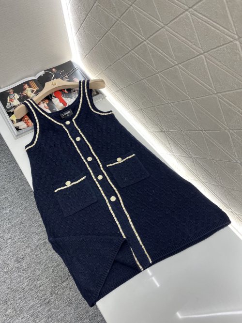 Chanel Knit Wool Blend Vest Dress with Leather Chain Trim - Elegant & Chic 1 Chanel Knit Wool Blend Vest Dress with Leather Chain Trim - Elegant & Chic