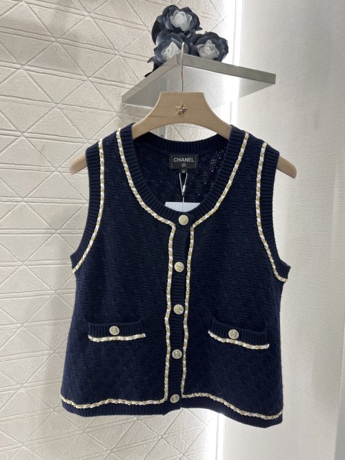 Chanel Women's Wool Knit Vest with Leather Chain Trim - Elegant Cardigan 1 Chanel Women's Wool Knit Vest with Leather Chain Trim - Elegant Cardigan