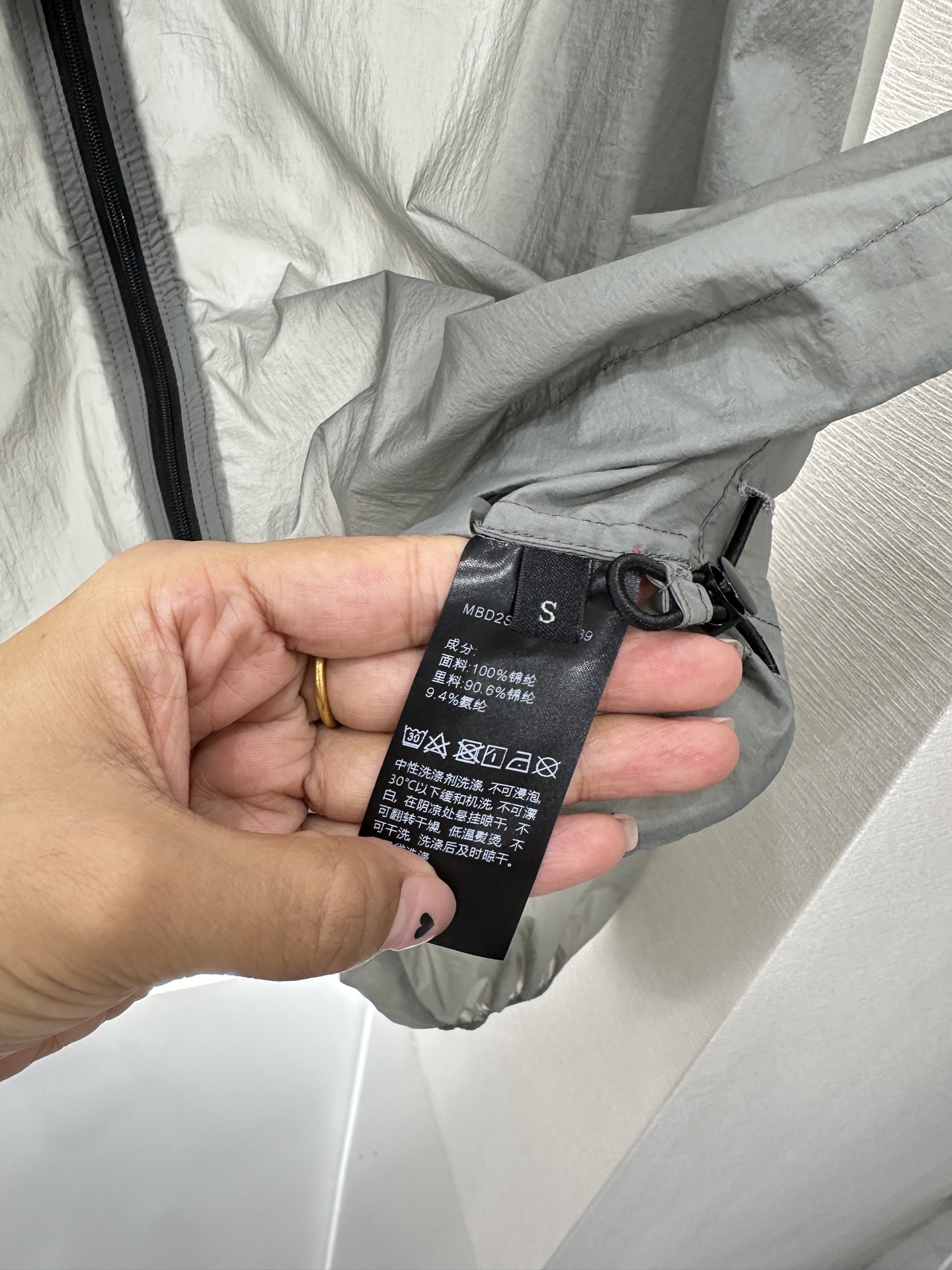 Customized Moncle P690 Jacket Suit for Outdoor Recreation Needs in 2025 - 图片 7