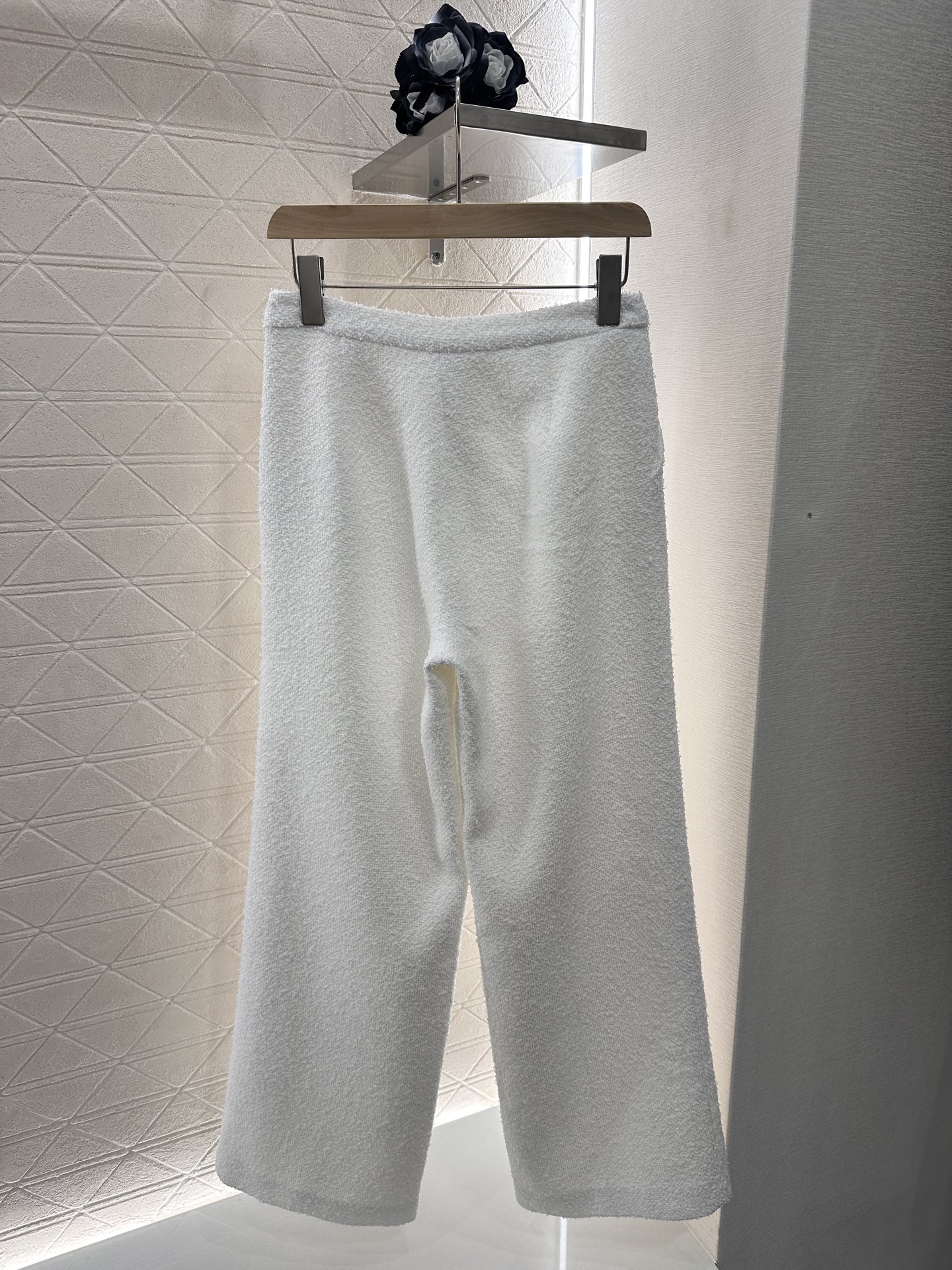 Chanel Women's White Wool Blend High-Waisted Straight-Leg Trousers 2 i1746635447536 7808 0 1