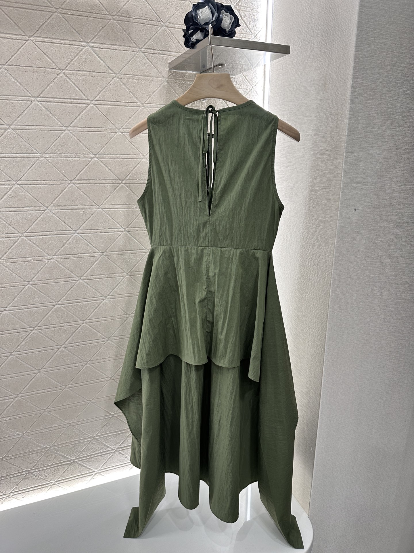 Loewe Irregular Sleeveless Tie Dress YB Cotton Linen Fabric 2 i1746636024536 9981 0 1