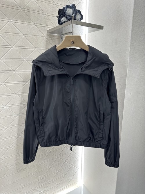 Women's Lightweight Hooded Windbreaker Jacket,Fashionable Outdoor Sun Protection Coat 1 Women's Lightweight Hooded Windbreaker Jacket,Fashionable Outdoor Sun Protection Coat