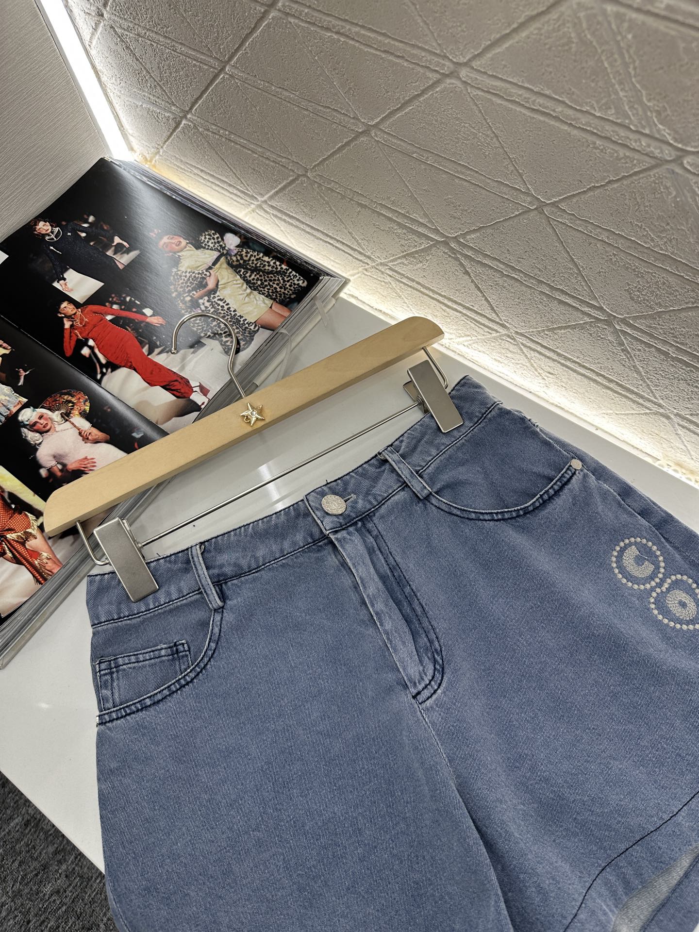 Chanel High-Waisted Denim Shorts YB Twill Cotton Light Blue Grey 3 i1746812465971 4242 0 2