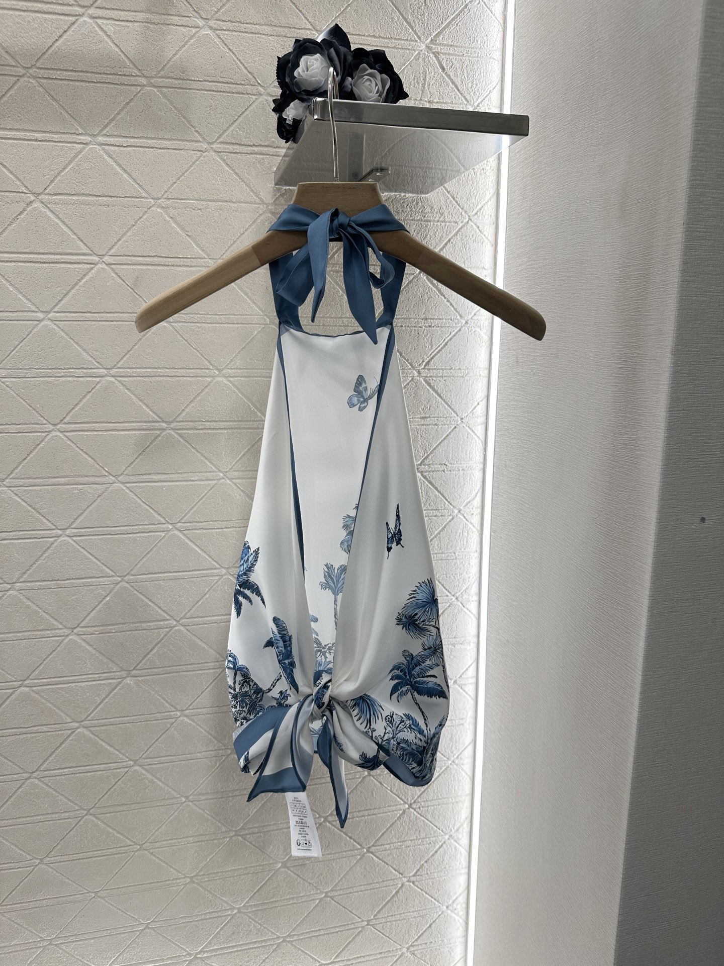 Dior Tropical Print Halter Neck Dress - Chic Vacation Style, Designer Fashion 2 i1746813071143 7629 0 1