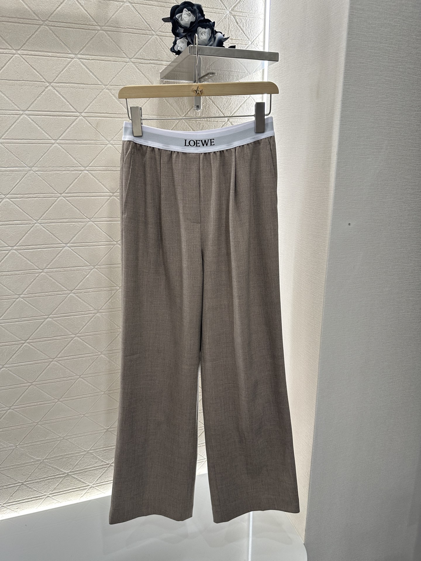 Loewe Wide-Leg Linen-Blend Trousers with Logo Waistband - Elegant & Comfortable