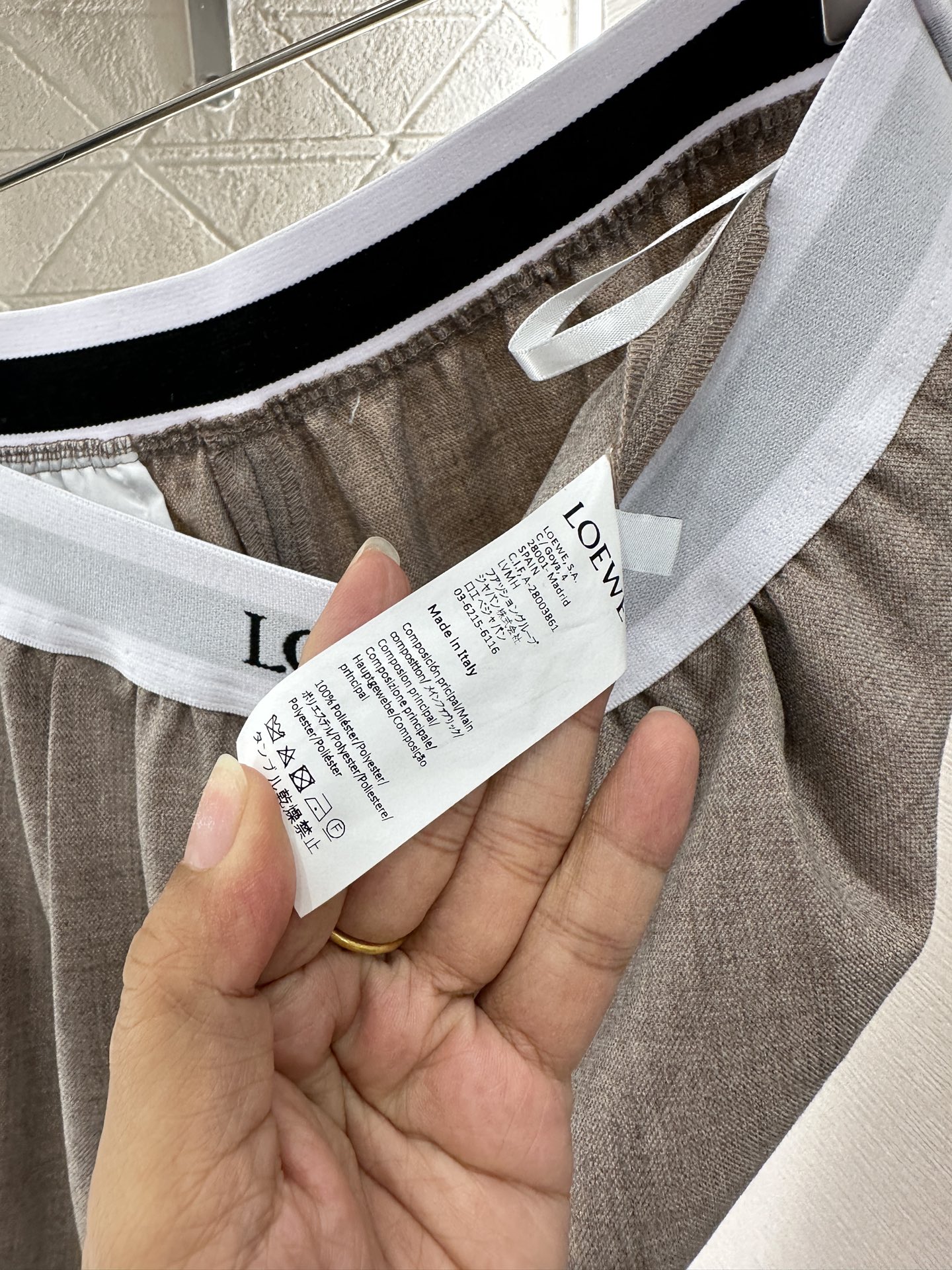 i1746896106953 911 0 8