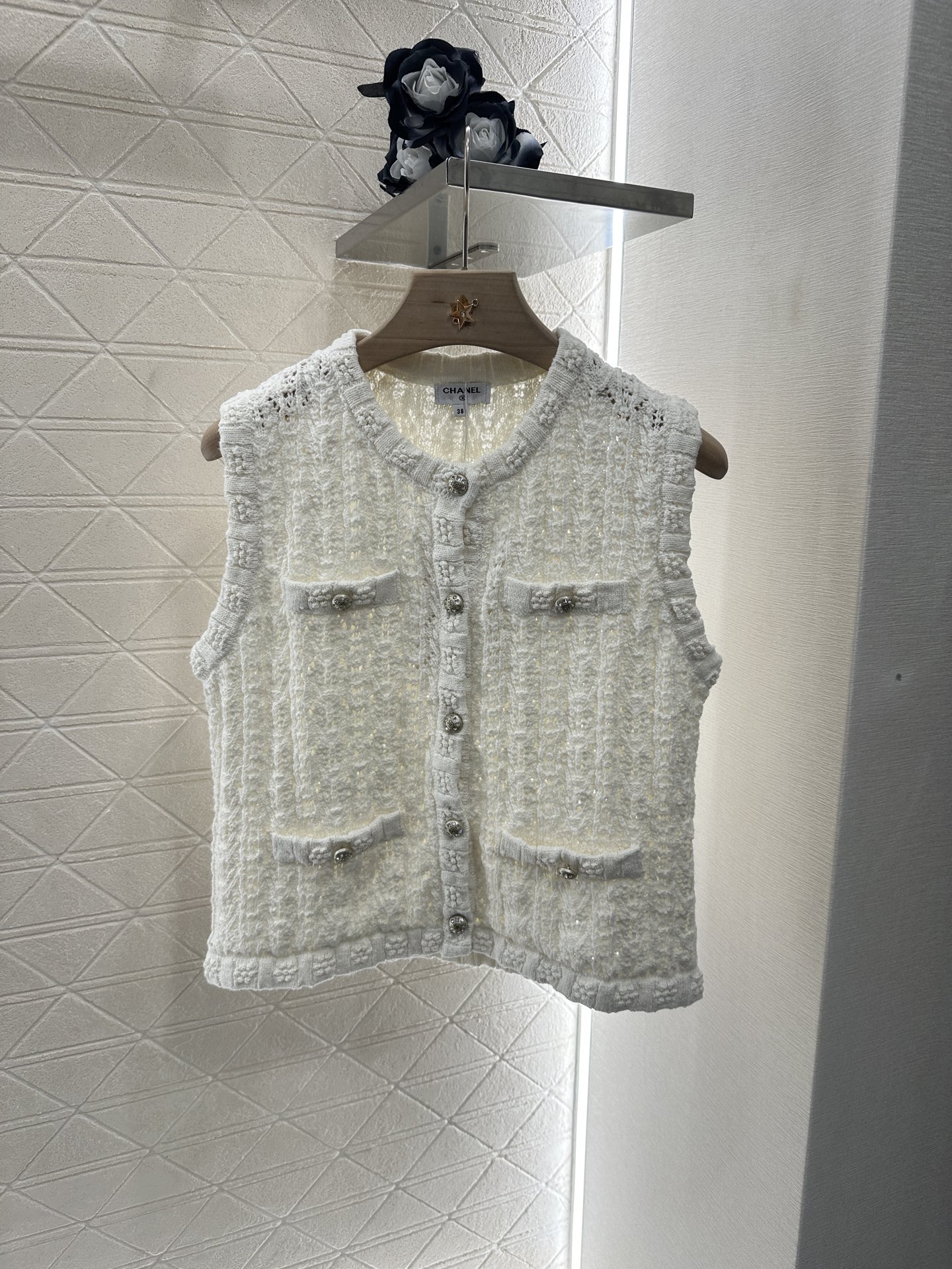 Chanel Round Neck Button Knit Vest - Luxurious & Comfortable Cotton Yarn 1 i1746896297563 6877 0 0