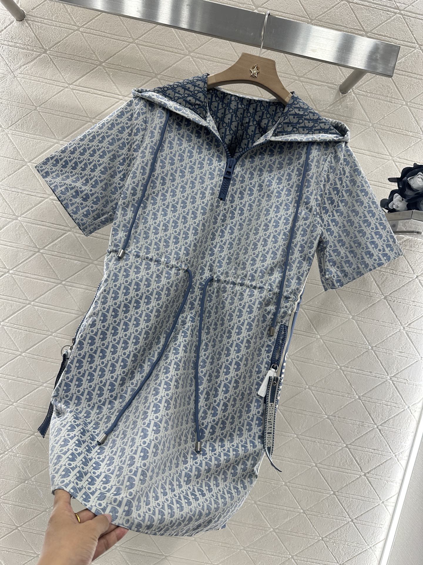 i1746896933761 2751 0 6