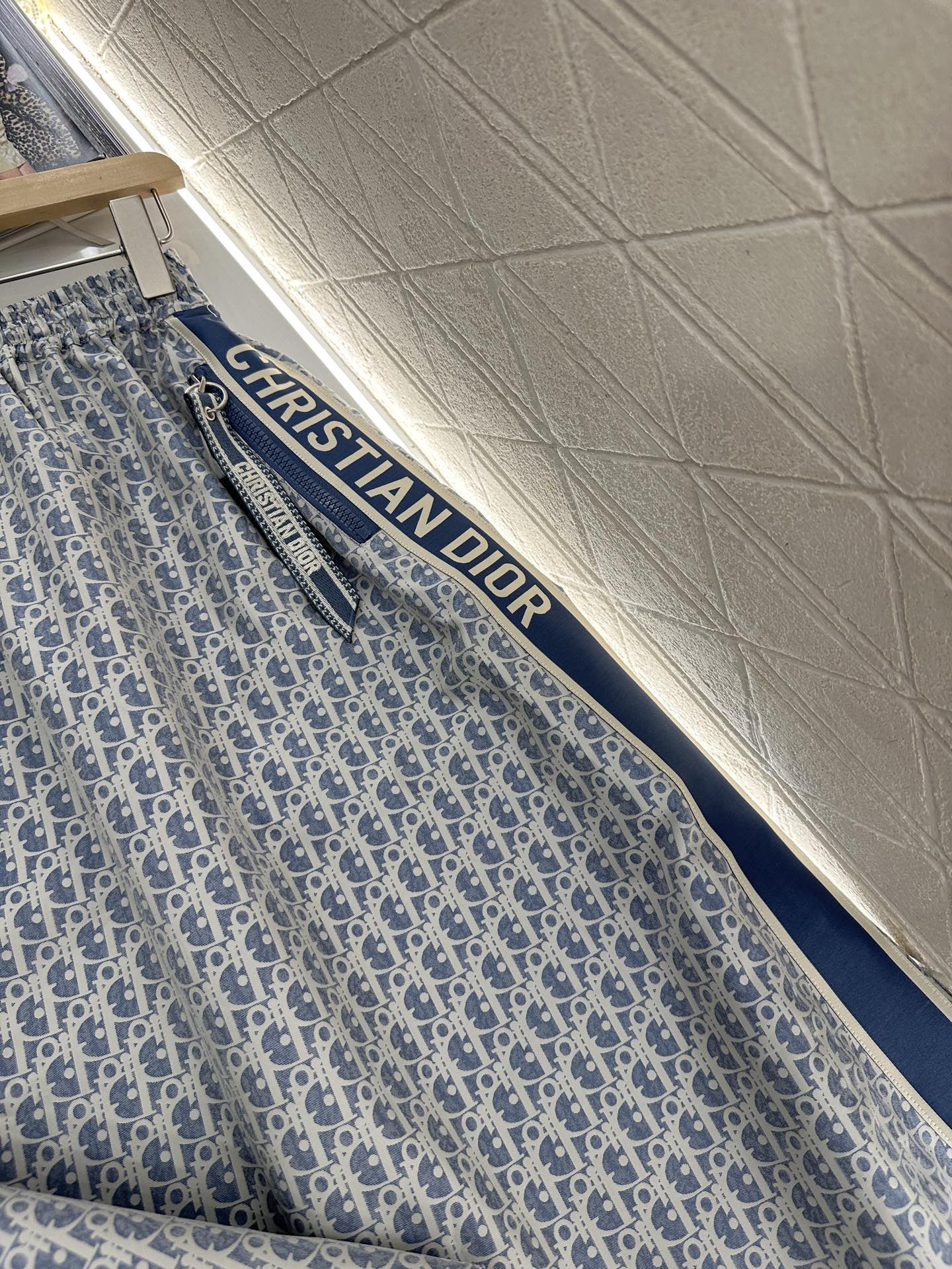 i1746896977232 7008 0 3