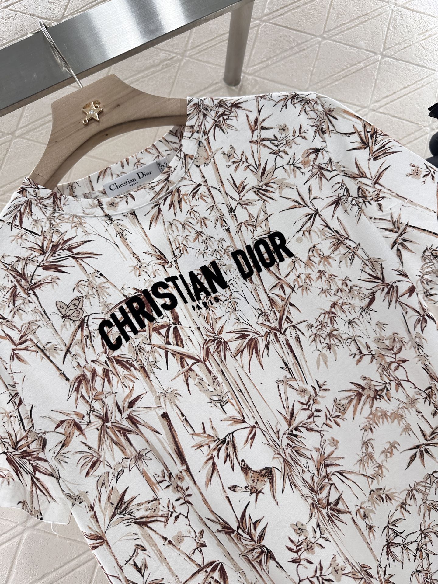 i1747062447445 4567 0 7