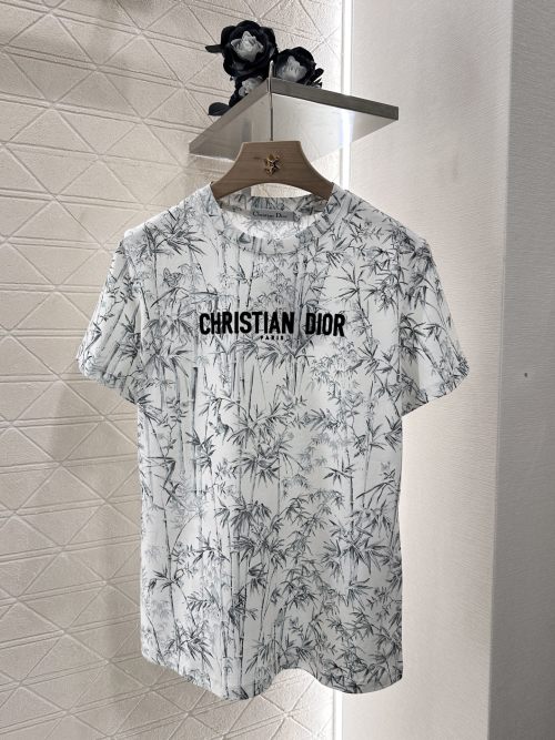 Dior Floral Print T-Shirt | Silky Cotton, Breathable & Comfortable to Wear 1 Dior Floral Print T-Shirt | Silky Cotton, Breathable & Comfortable to Wear