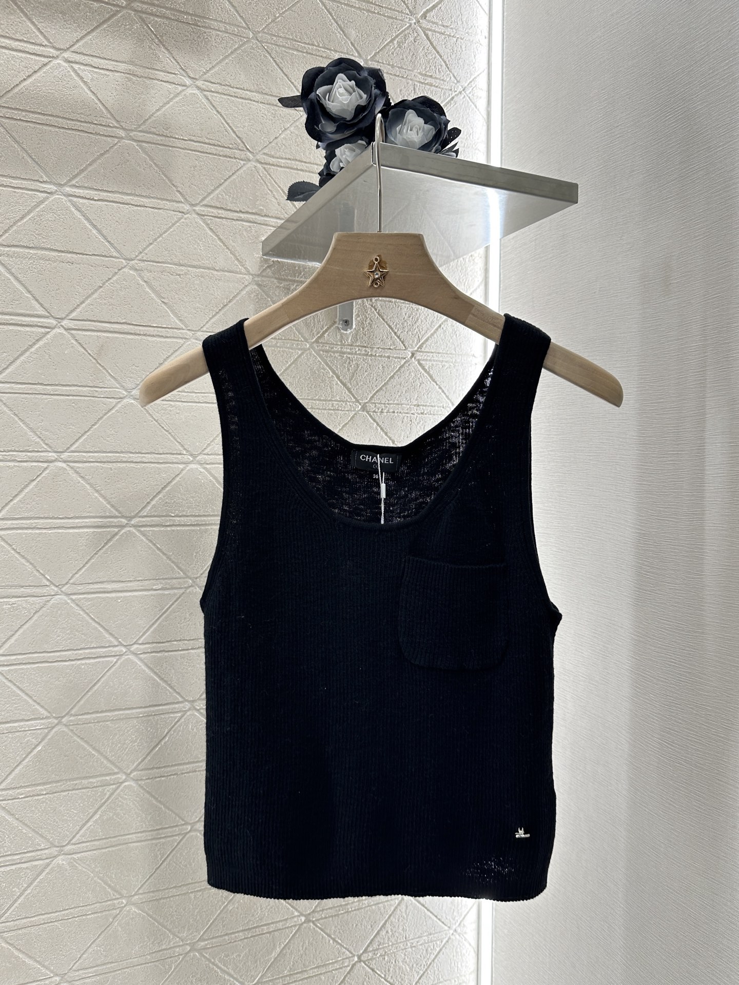 Chanel 2025 Ribbed-Knit Tank Top, Slim Fit, U-Neck, Pocket Detail