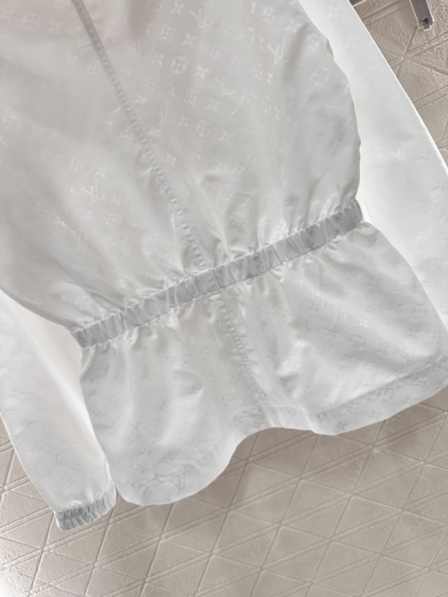 i1747063009910 2298 0 3