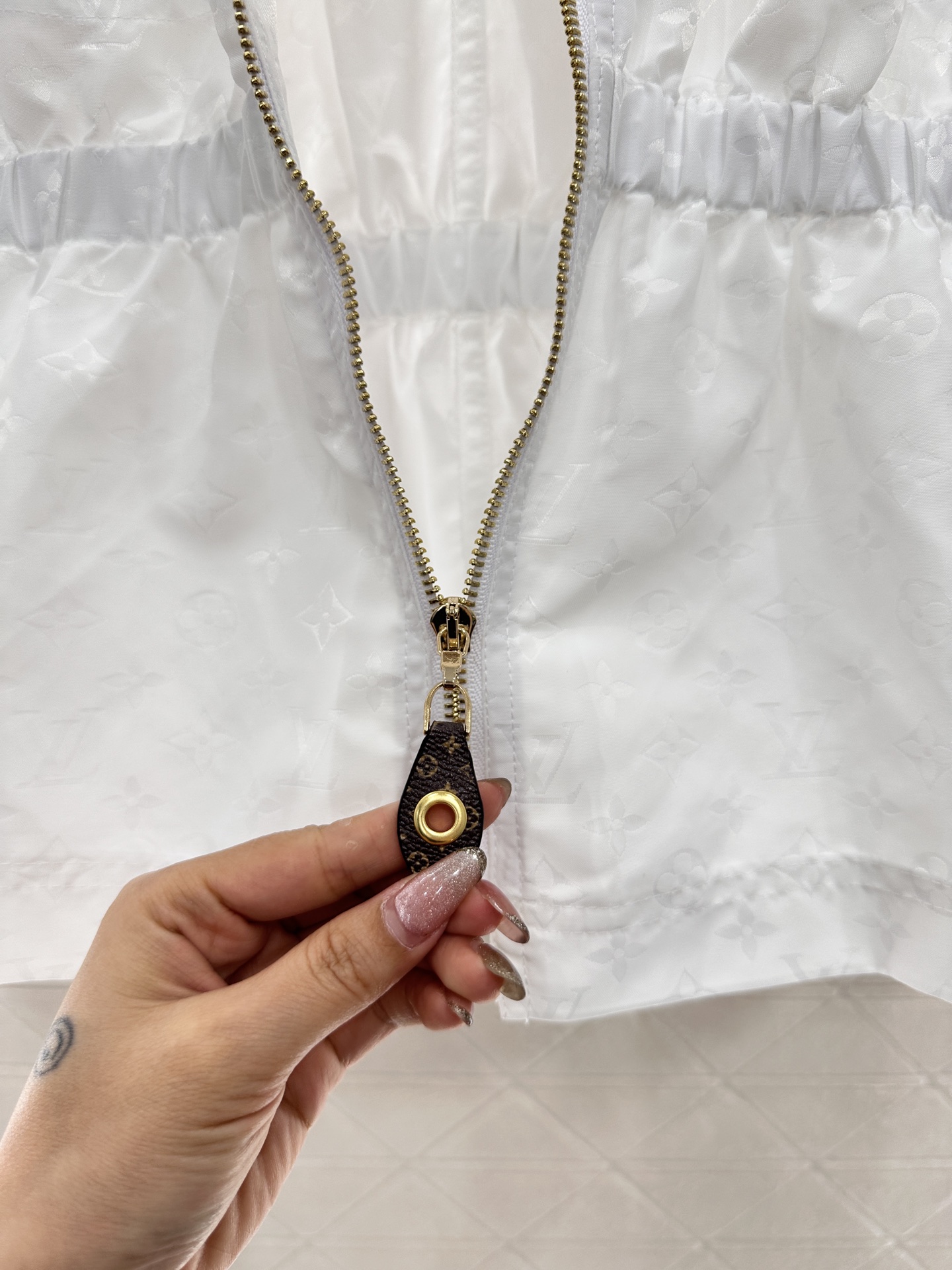 i1747063010012 1704 0 5