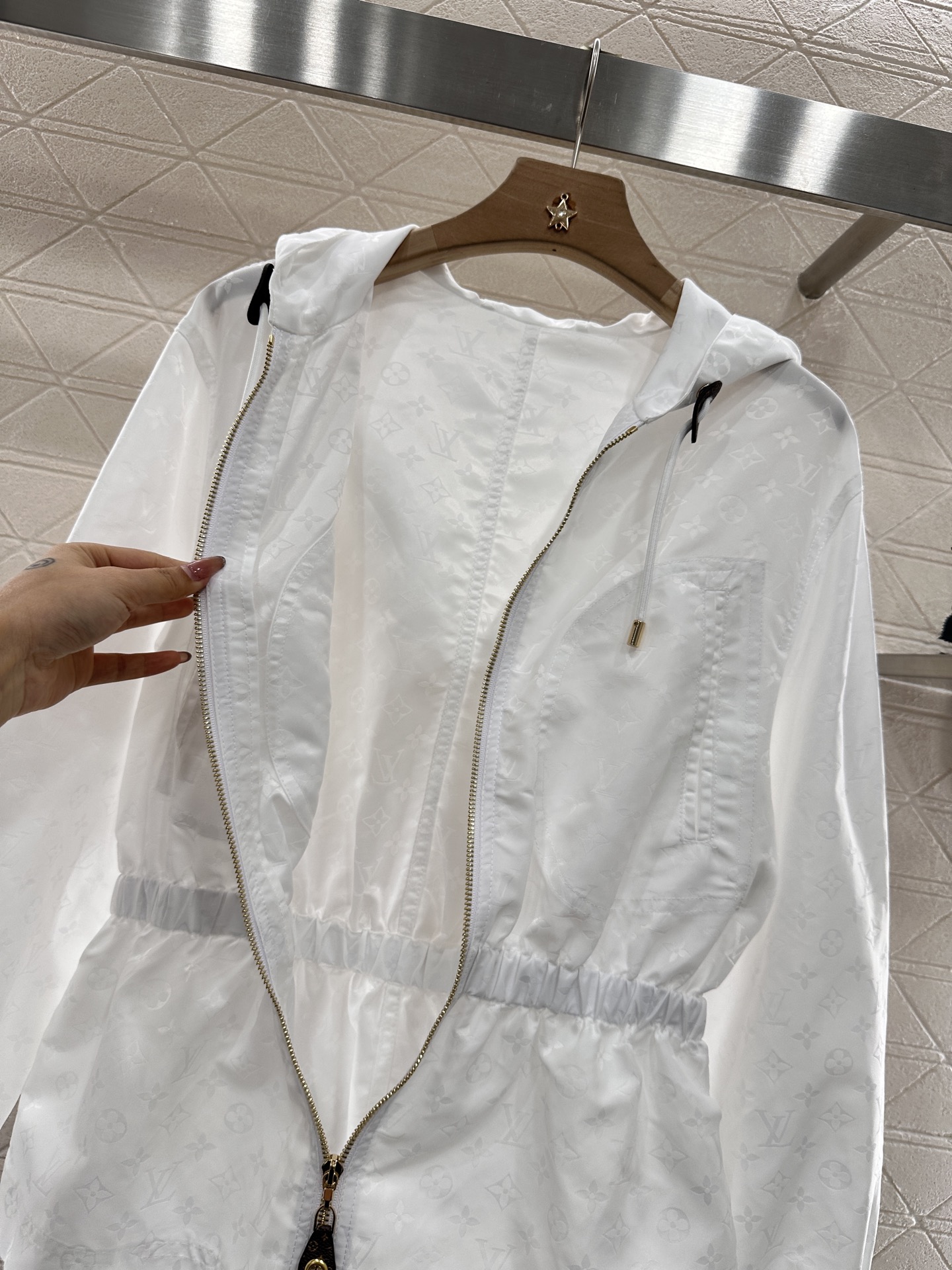 i1747063010899 7377 0 7