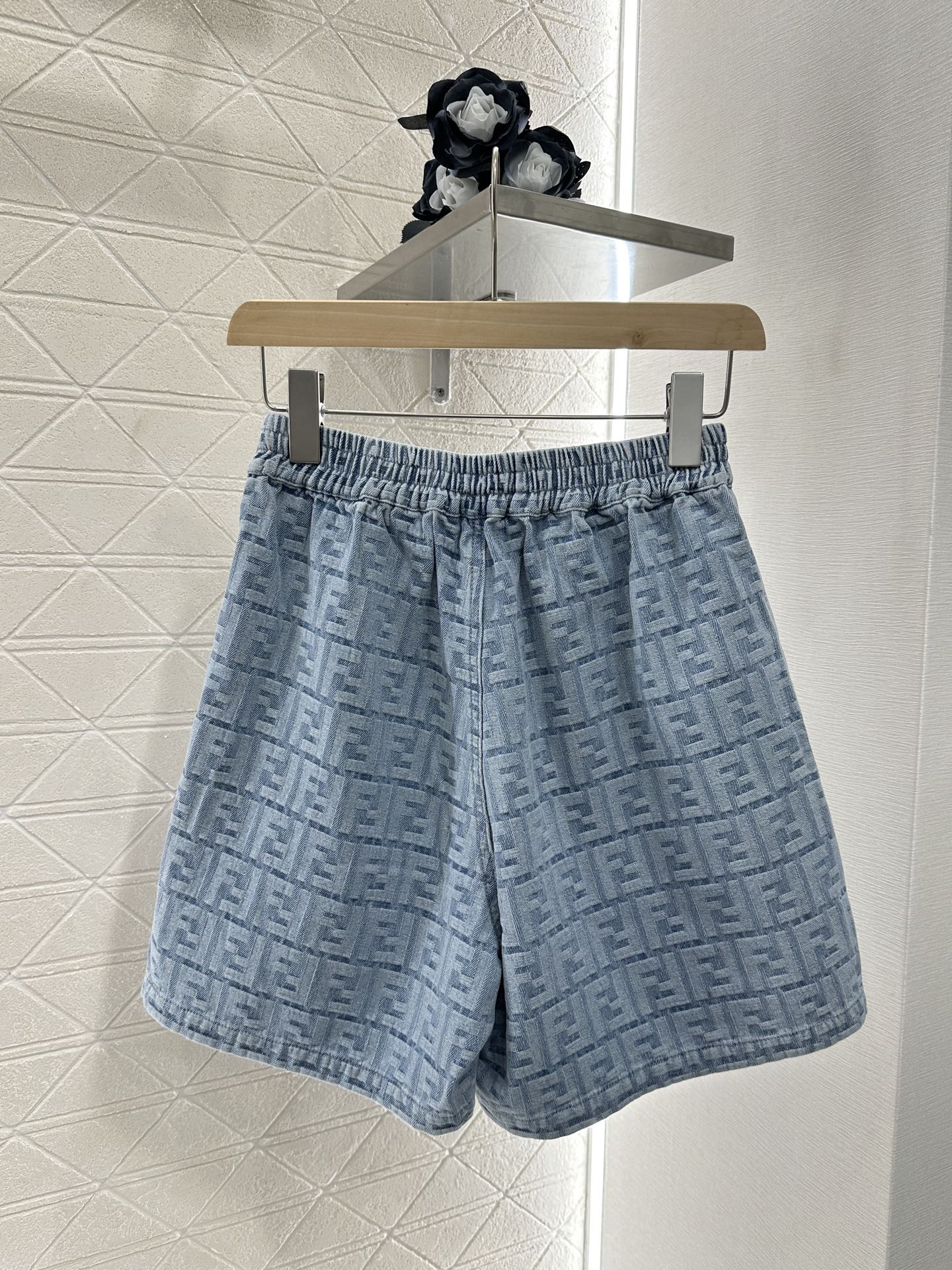 Fendi Denim Short Sleeve Jacket & High-Waisted Shorts Set - Designer Look 8 i1747063152251 3620 0 8