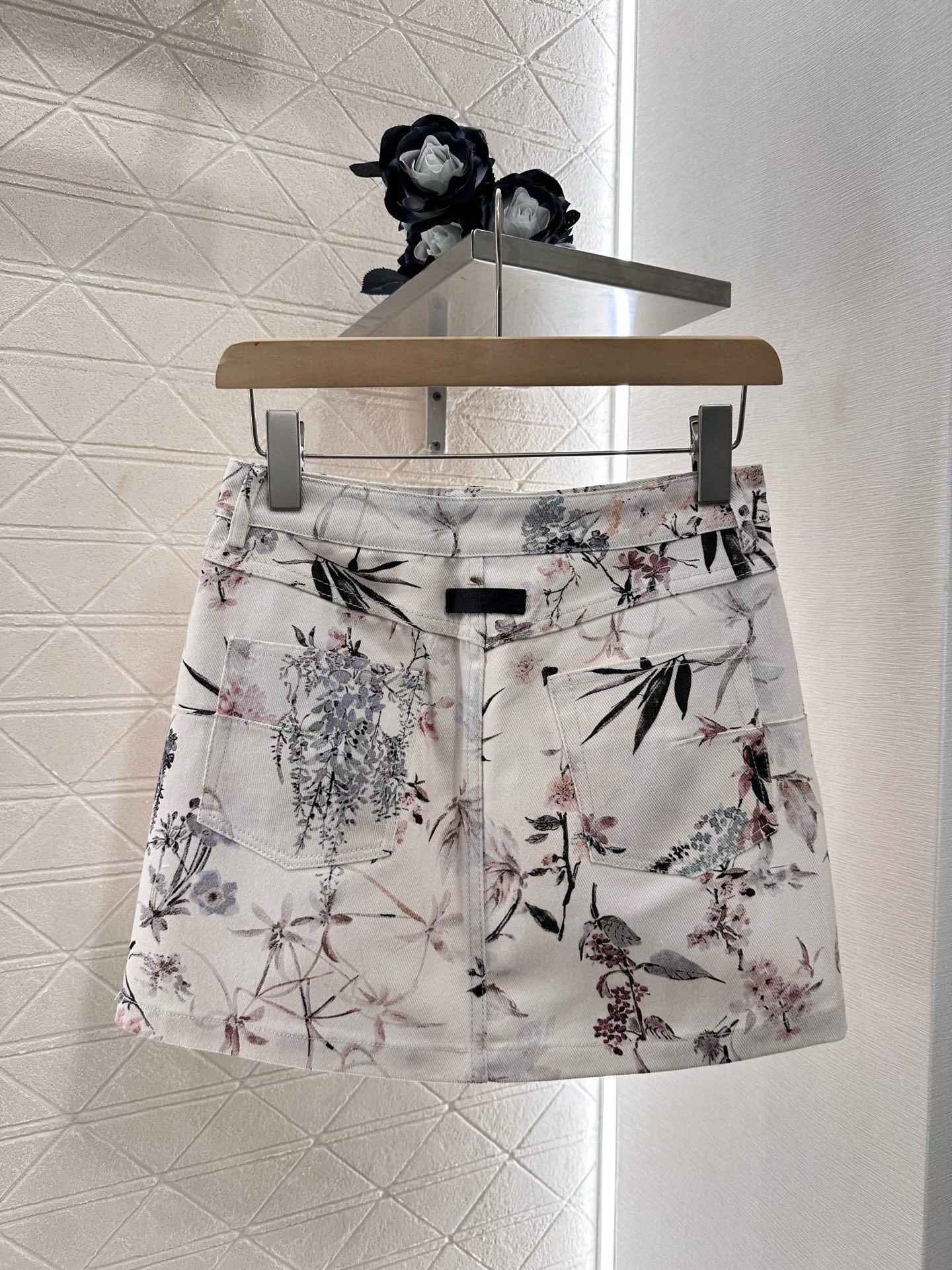 Dior Floral Print Denim Jacket with Belt, Elegant and Chic Style 5 i1747100019322 8885 0 4