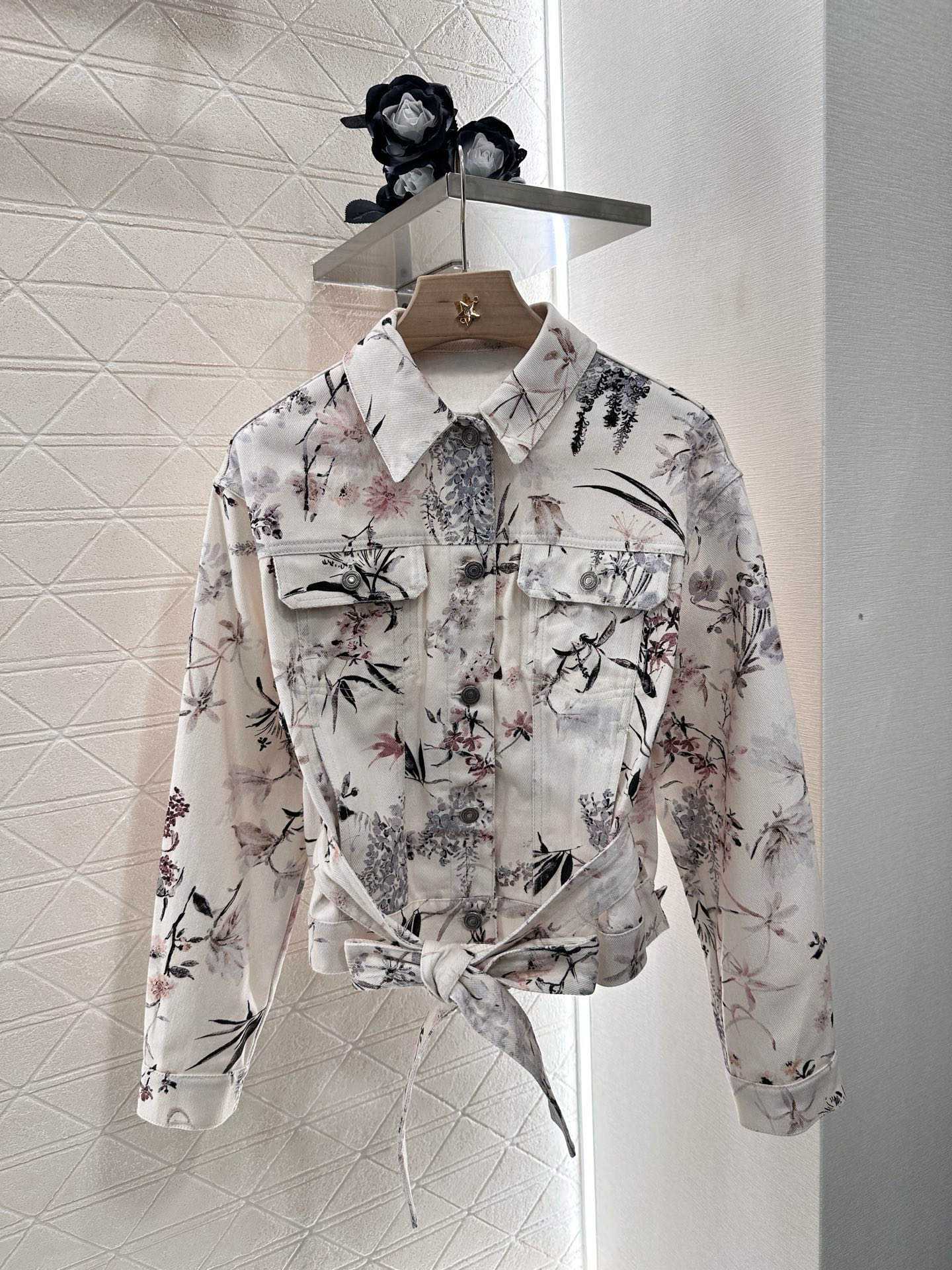 Dior Floral Print Denim Jacket with Belt, Elegant and Chic Style 1 i1747100019367 3755 0 0