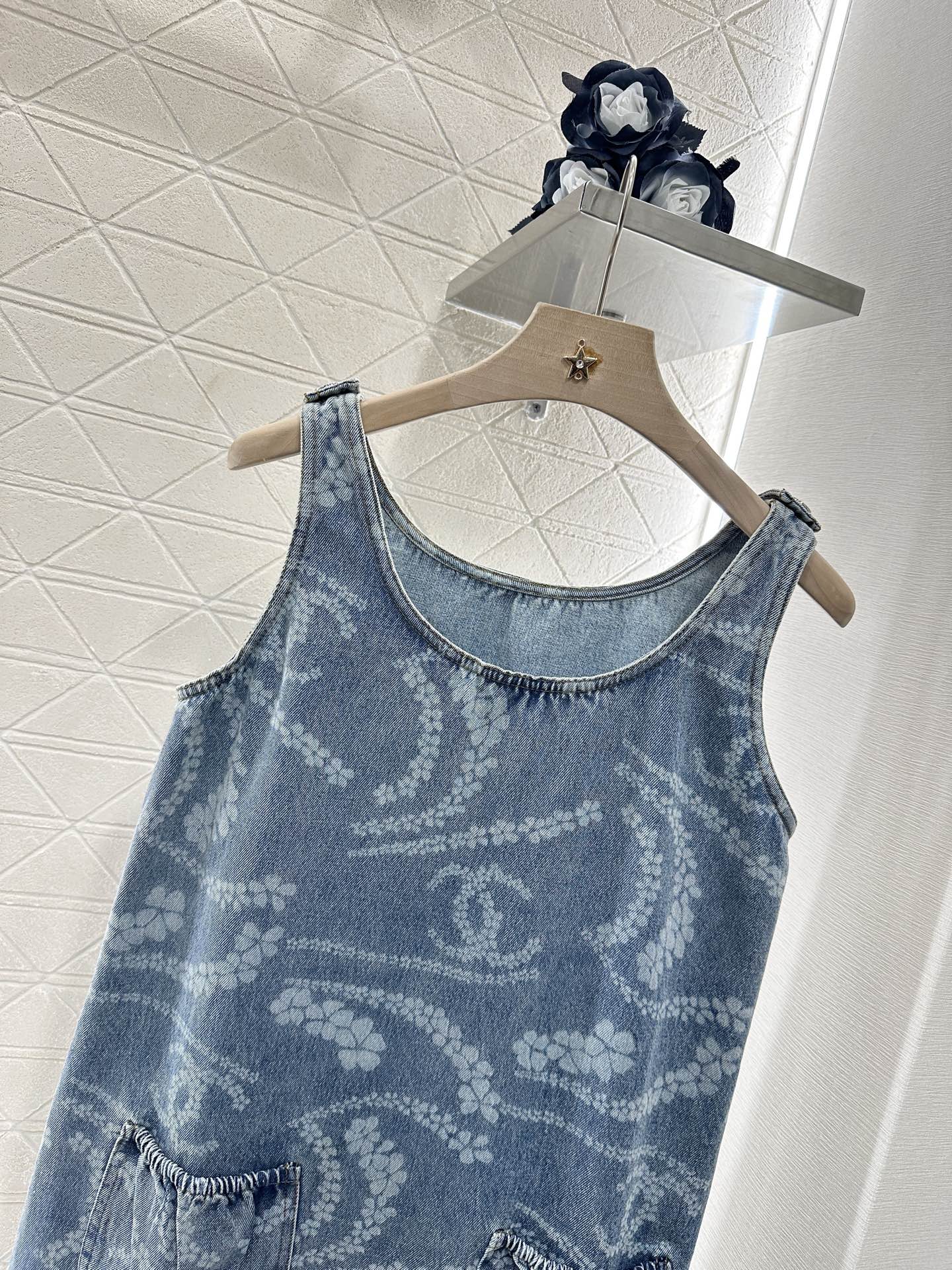 Chanel Laser Pocket Vest Dress - YB Twill Cotton Denim, Comfortable & Stylish 4 i1747408486270 9565 0 2
