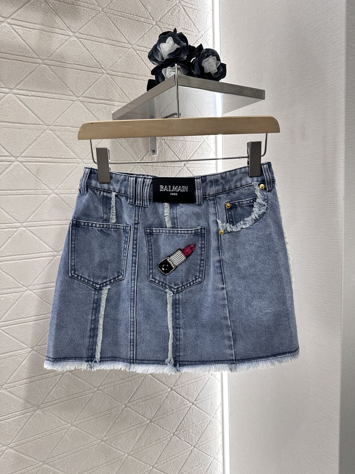 2025 Balmai Collection: Cowboy Coat and Short Skirt Suit with Custom Details - 图片 7