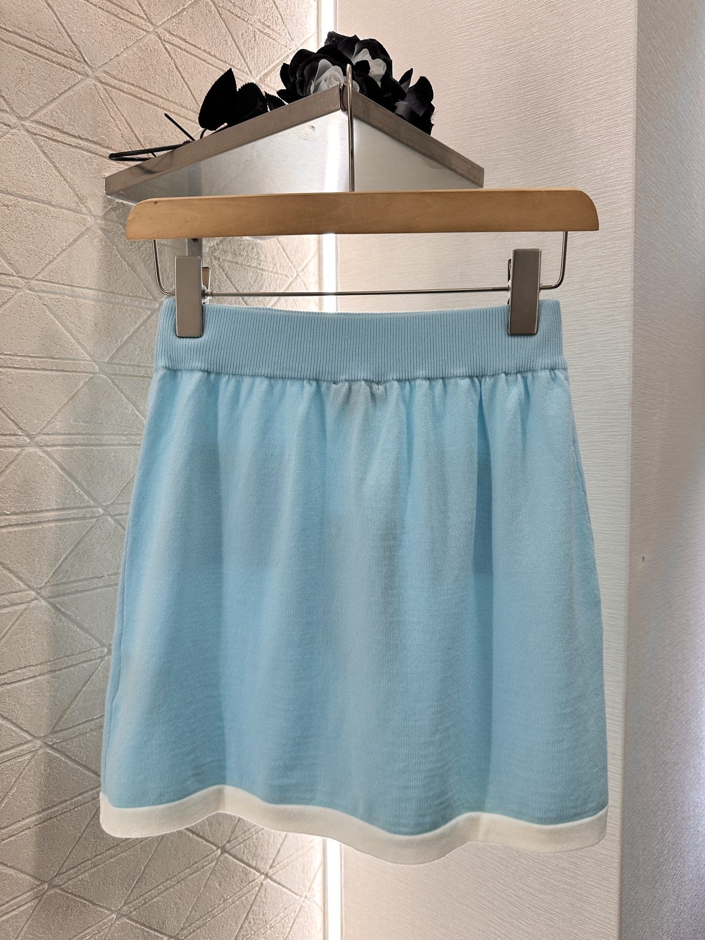 Chanel Women's Wool Knit Short Sleeve Top & Skirt Set - Chic & Comfortable 9 i1748010318178 8912 0 8