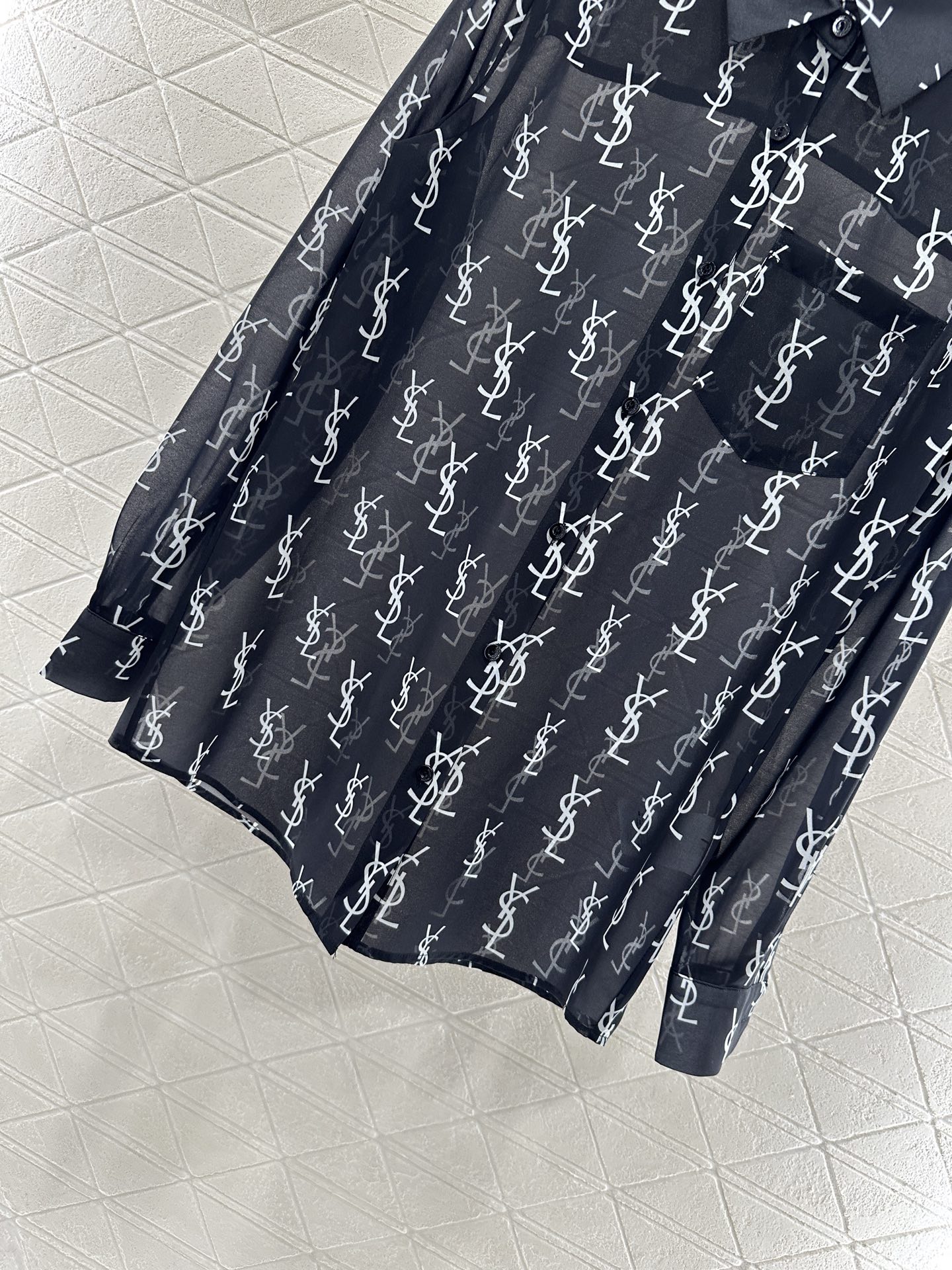 Saint Lauren* 2025 Women’s Suit Set with High-Quality Fabrics and Stylish Design - 图片 4