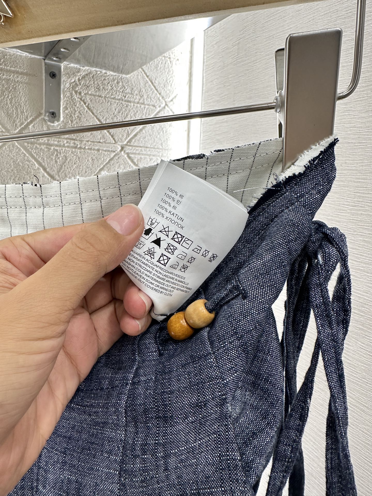 ♥Miumi*♥2025新品上架
     抽绳全棉长裤
定制YB斜纹全棉材质 舒适透气 垂顺有型 高腰
