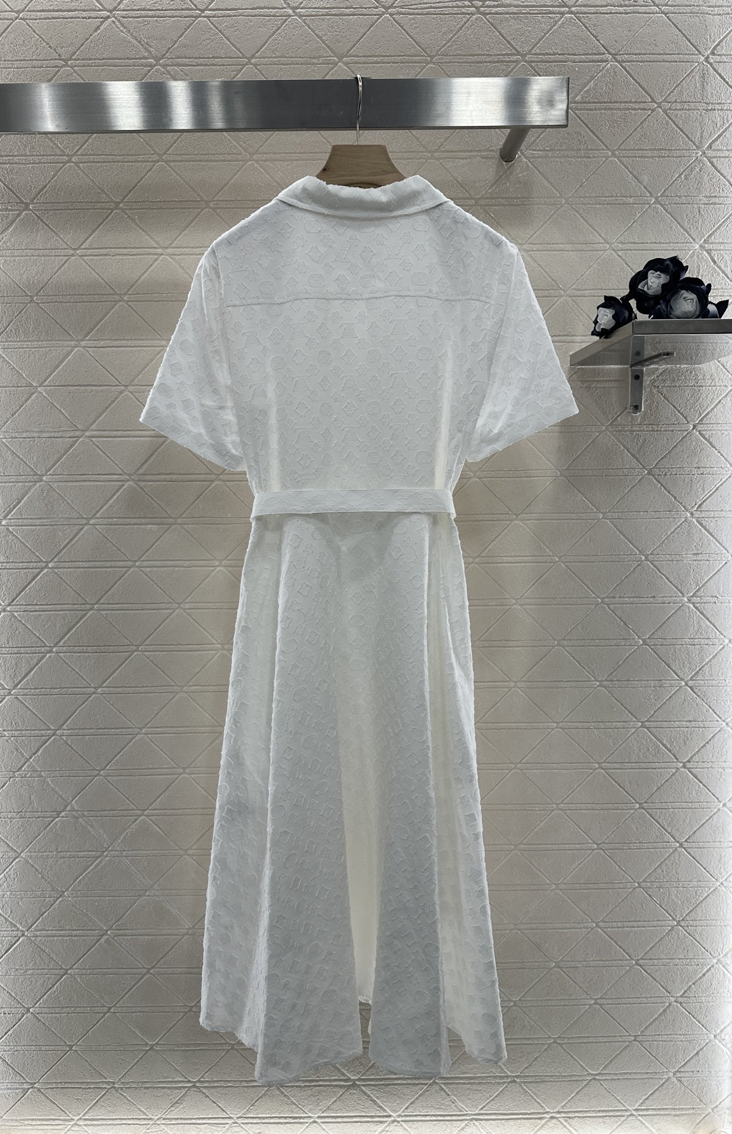 ♥Louis Vuitto*♥2025新品上架
      提花腰带连衣裙
定制YB进口提花全棉材质 质