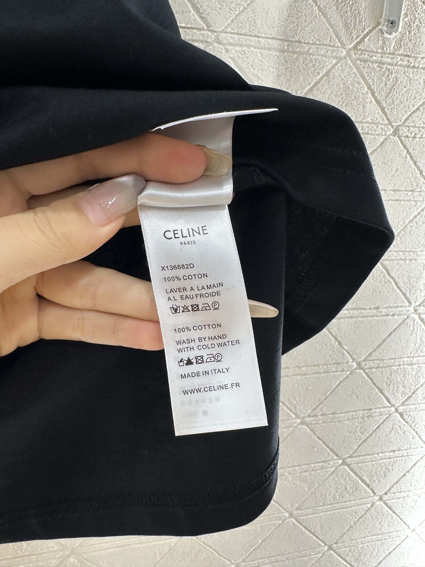 ♥Celin*♥2025新品上架
    钉珠刺绣字母𝑇𝑒𝑒
定制YB丝光全棉材质 弹力舒适 透气好穿 