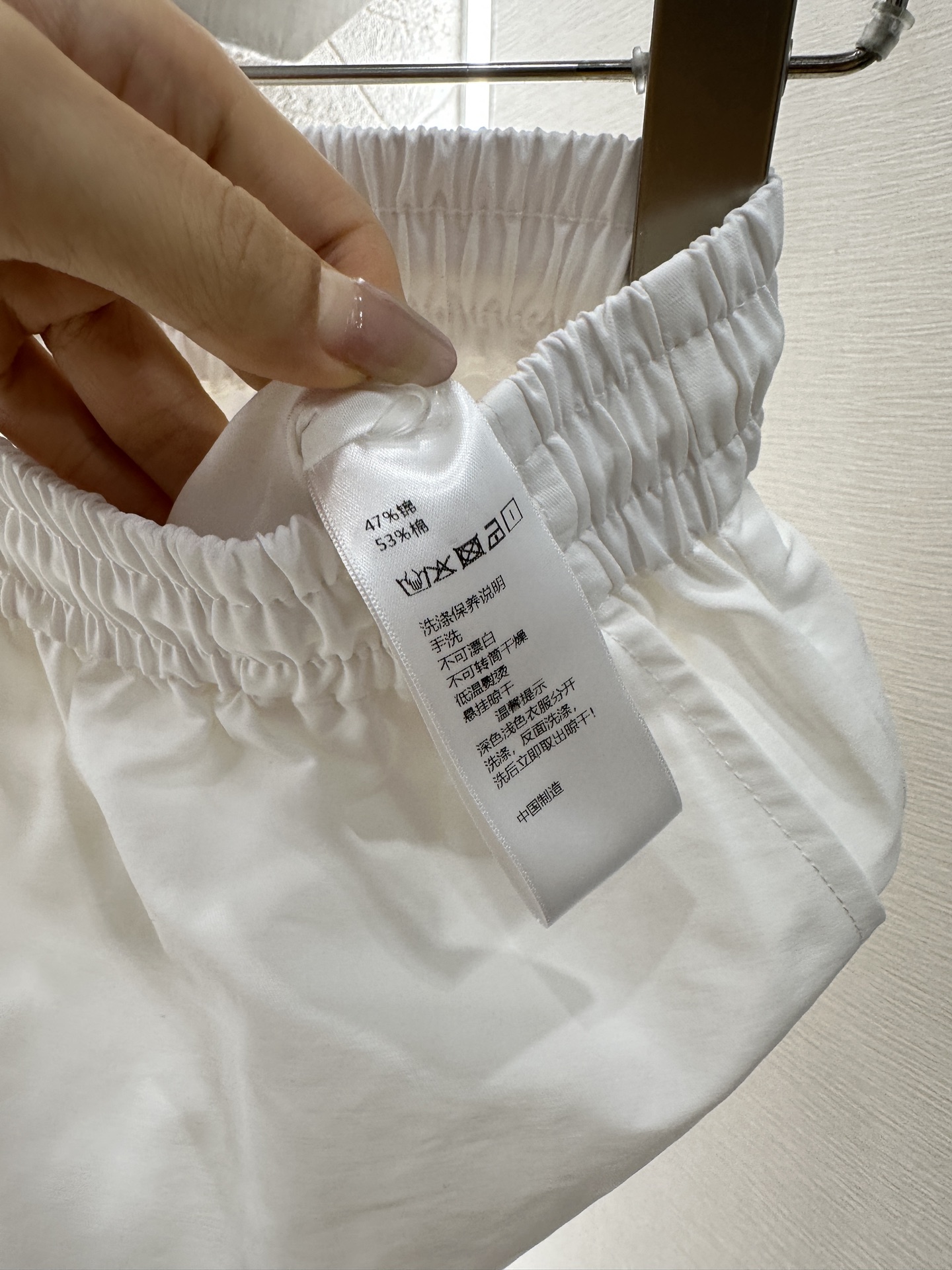 ♥Celin*♥2025新品上架
      刺绣徽标抽绳短裤
定制YB斜纹全棉材质 质感舒适 品相十足