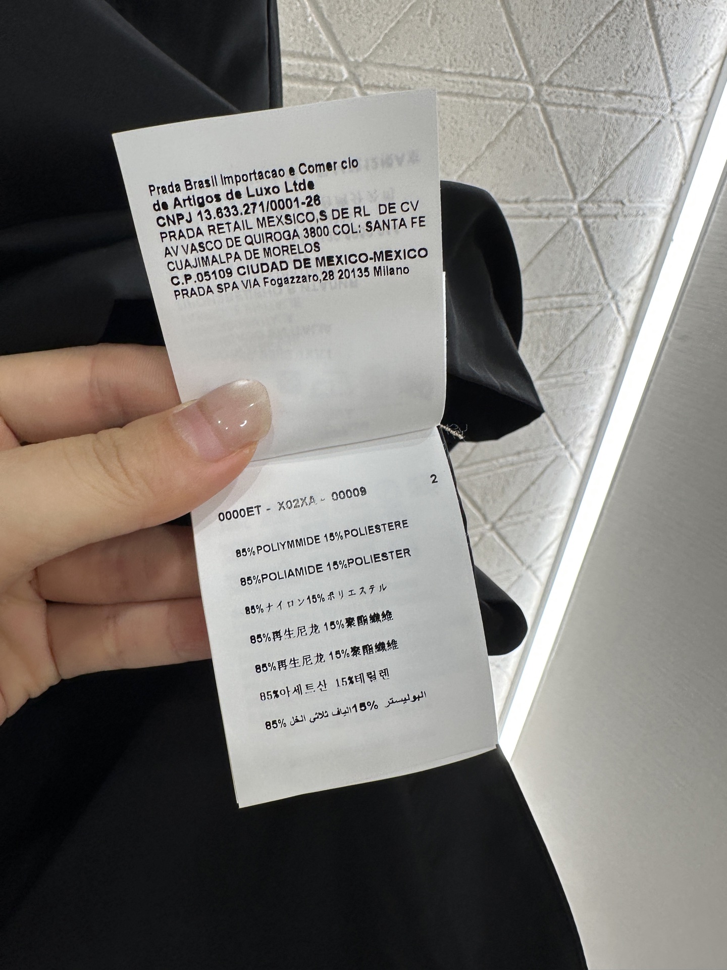 ♥Prad*♥2024新品上架
    短袖抽绳连衣裙
定制YB进口环保再生尼龙材质 质感透气 垂顺有型