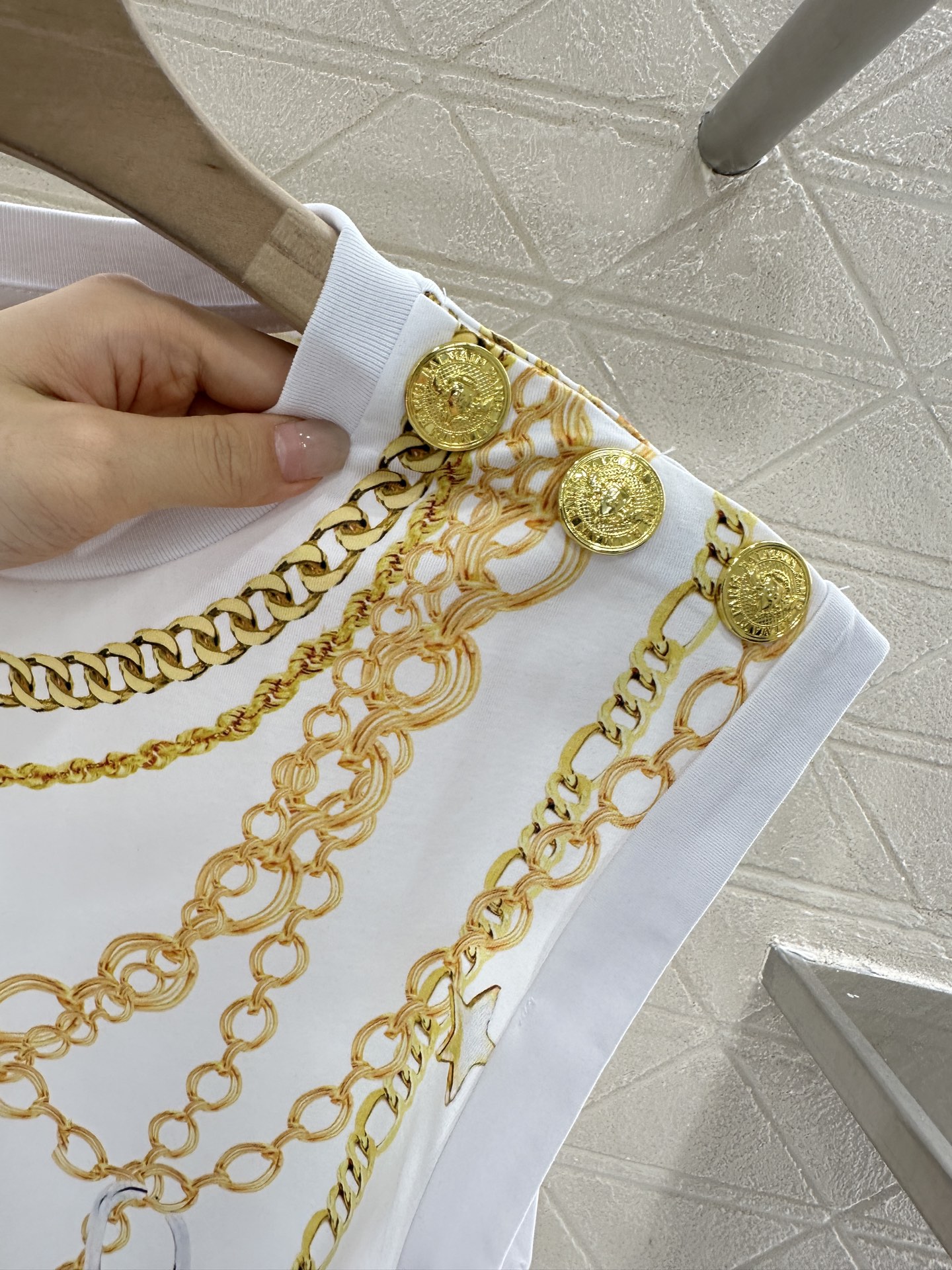 Hard-core Female Fashion: P368 Balmai* 2025 Chain Stamp Vest Highlights Brand Style - 图片 8
