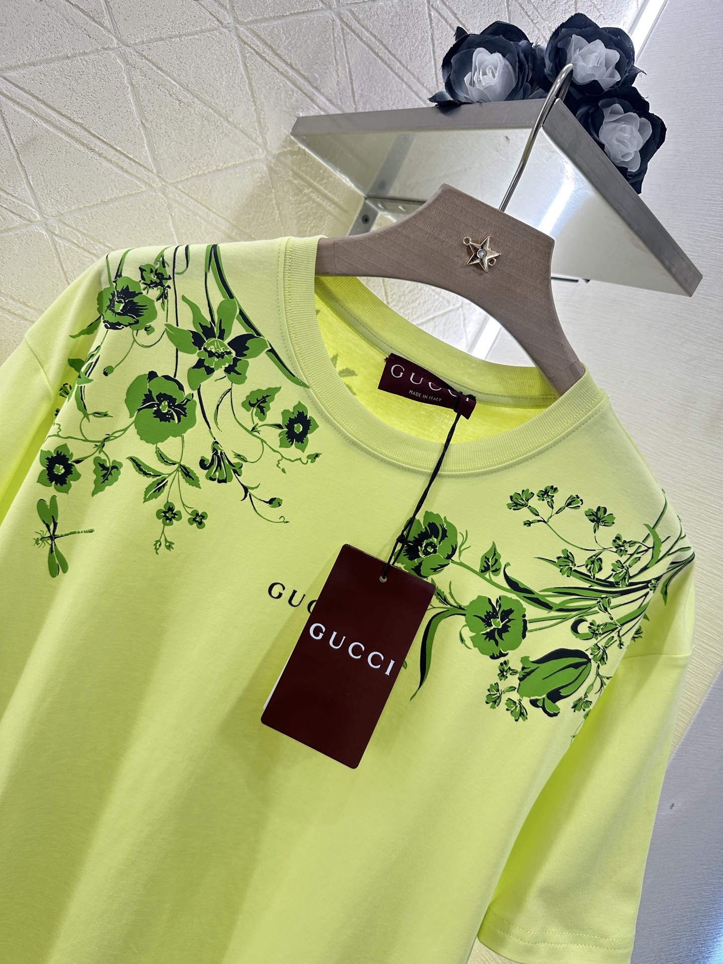 ♥Gucc*♥2025新品上架
      印花圆领𝑇𝑒𝑒
定制YB原生全棉材质 透气舒适 质感十足 宽