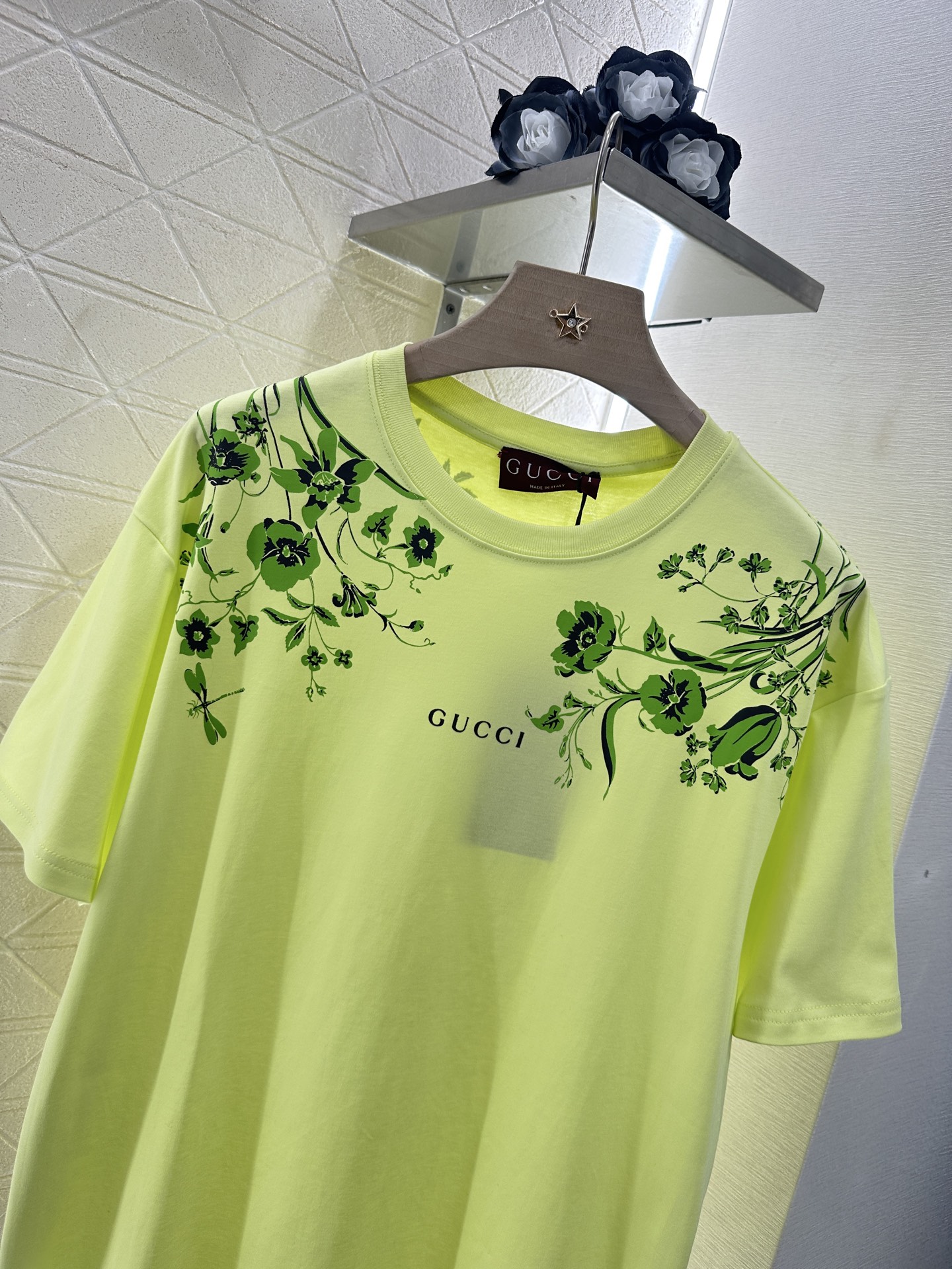 ♥Gucc*♥2025新品上架
      印花圆领𝑇𝑒𝑒
定制YB原生全棉材质 透气舒适 质感十足 宽