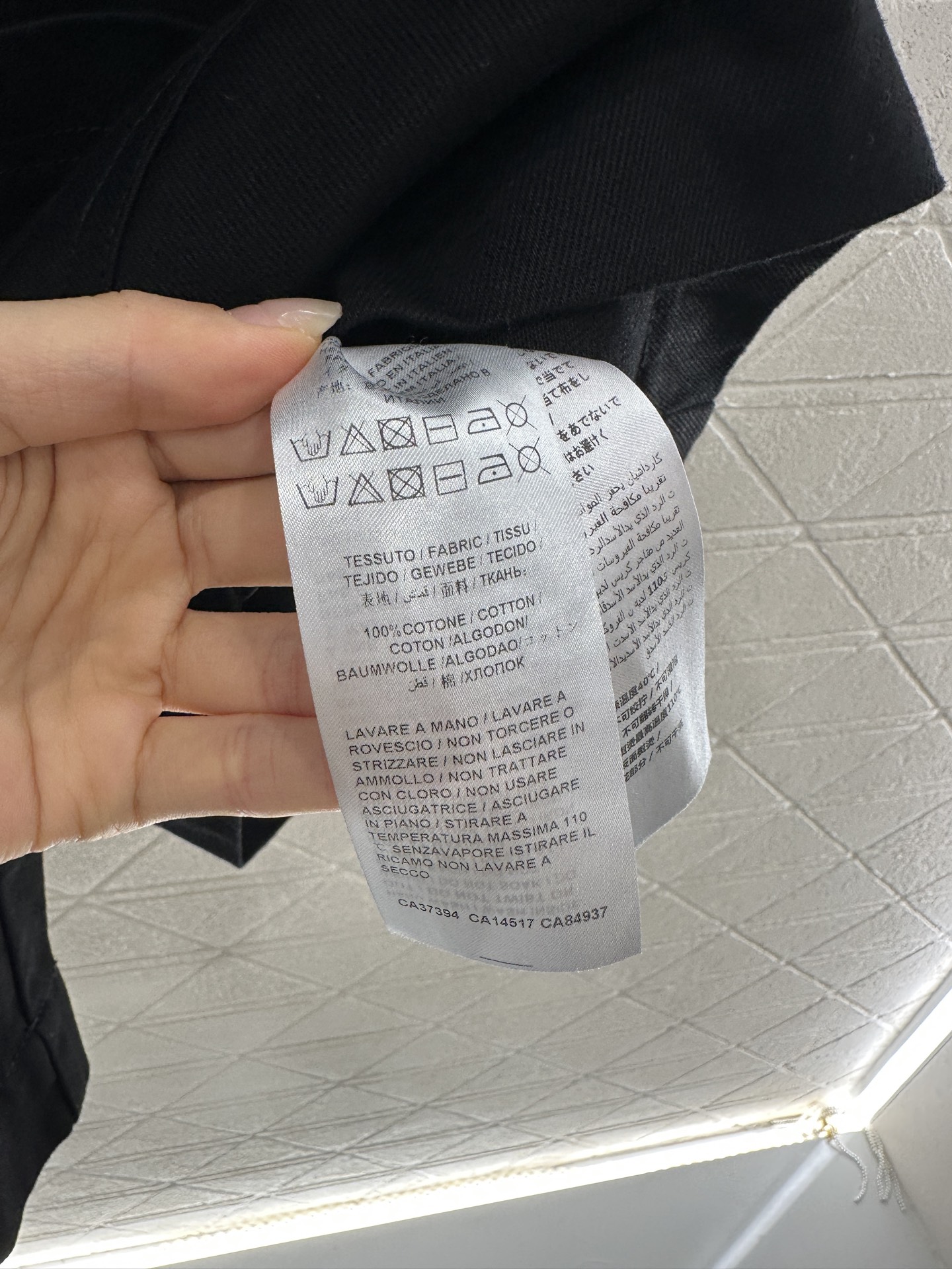 ♥Gucc*♥2025新品上架
    短袖连体裤
定制YB斜纹全棉材质 透气性佳 柔软亲肤 翻领连体裤