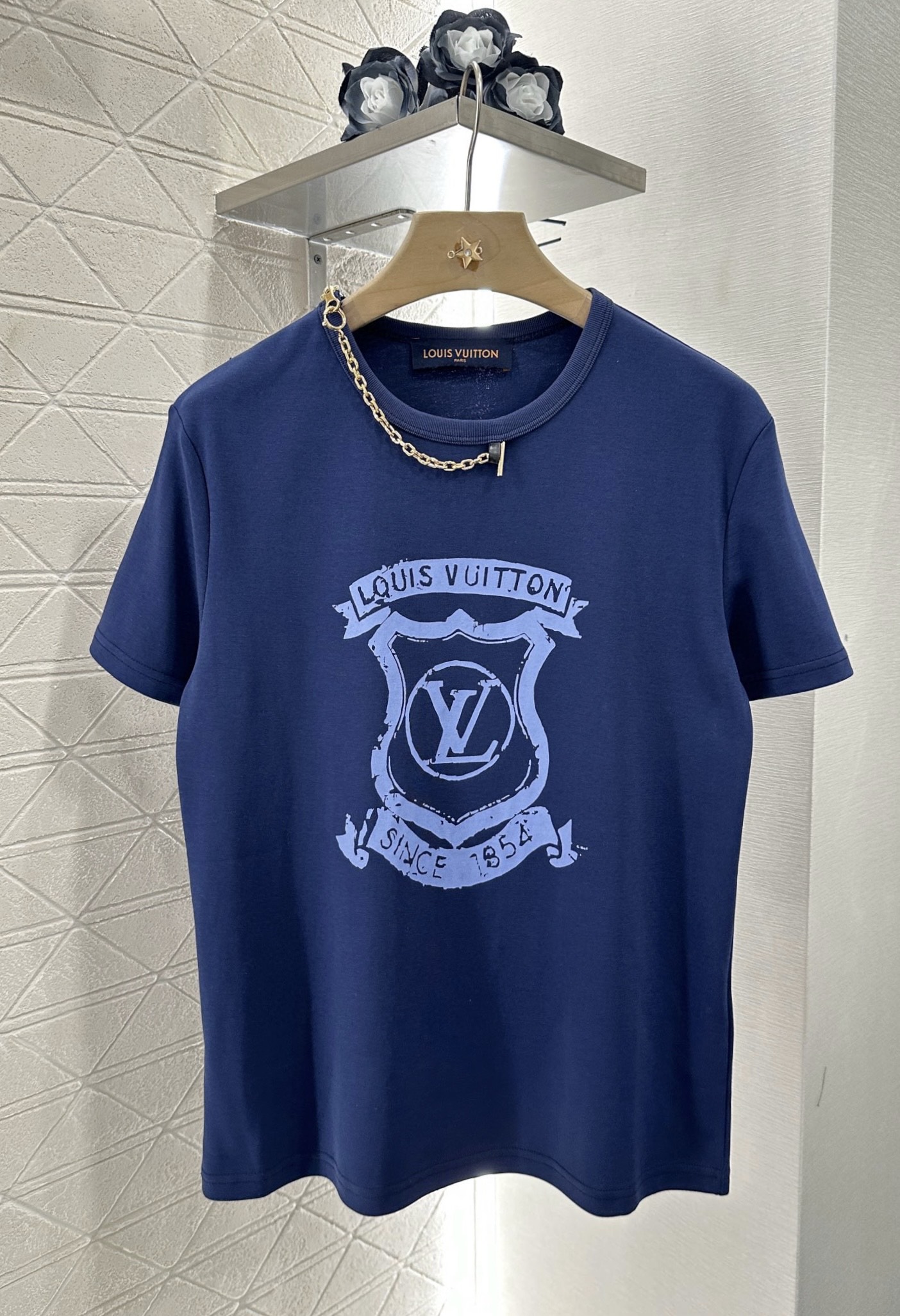 ♥Louis Vuitto*♥2025新品上架
       印花链条𝑇𝑒𝑒
定制YB丝光全棉材质 透气
