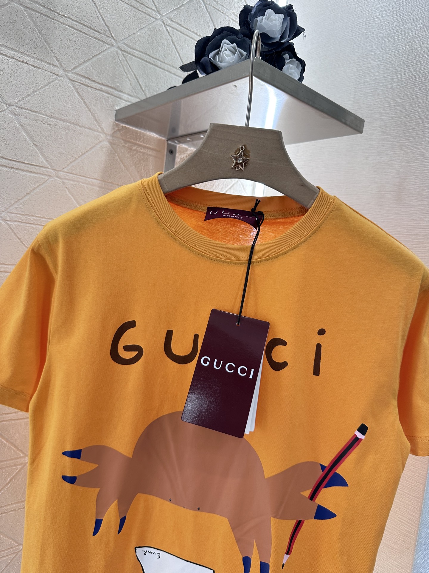 ♥Gucc*♥2025新品上架
      童趣印花圆领𝑇𝑒𝑒
定制YB原生全棉材质 透气舒适 质感十足