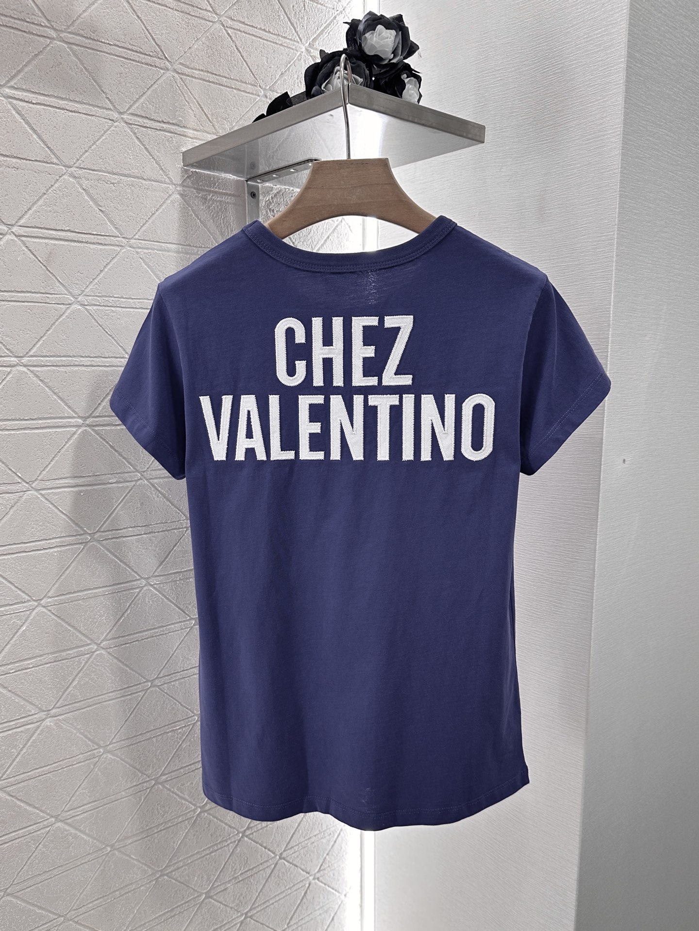 ♥Valentin*♥2025新品上架
     做旧水洗刺绣𝑇𝑒𝑒
定制YB斜纹全棉材质 透气舒适 质