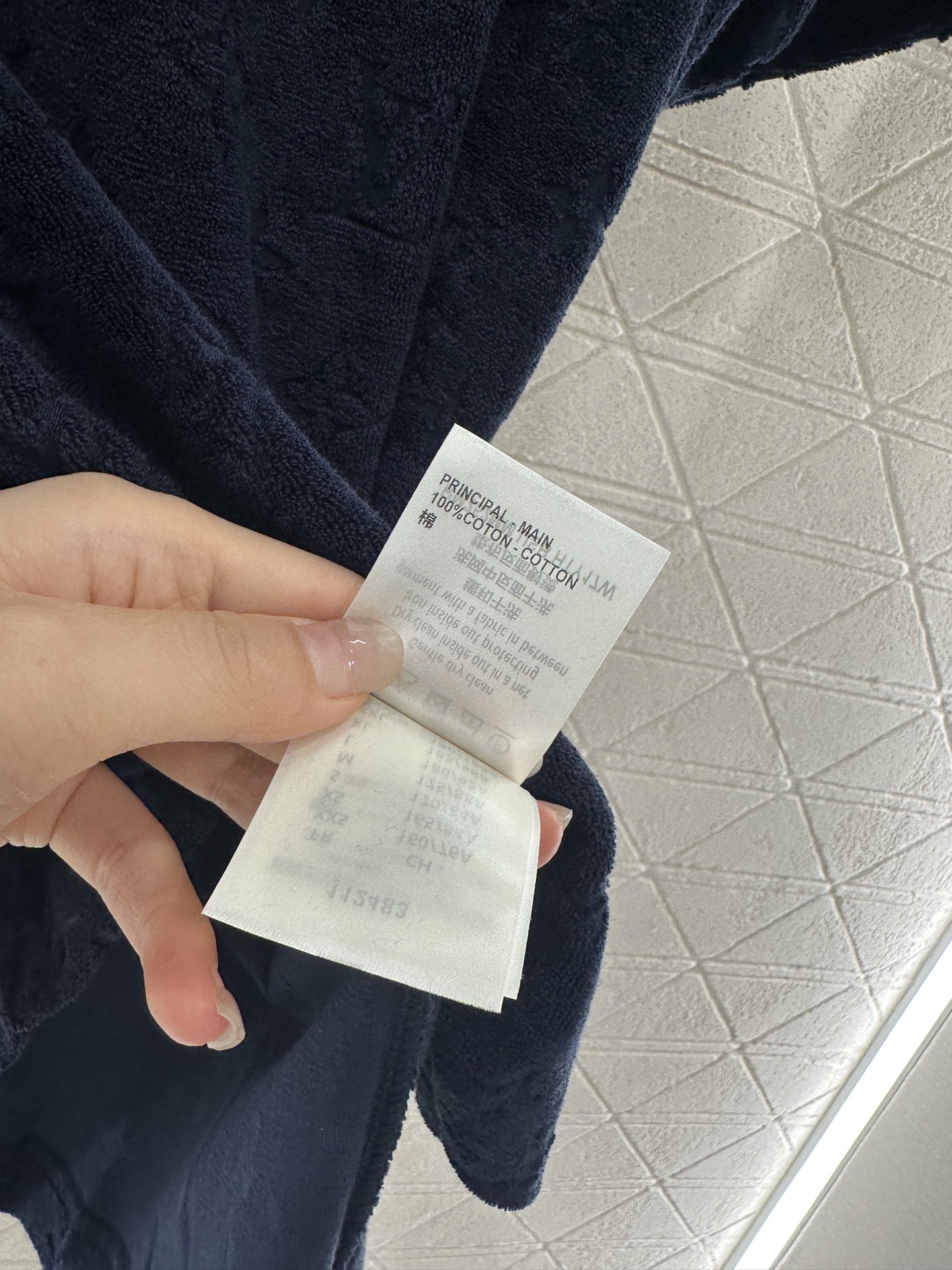 ♥Louis Vuutto*♥2025新品上架
     圆领提花廓形𝑇𝑒𝑒
定制YB毛巾全棉材质 透气