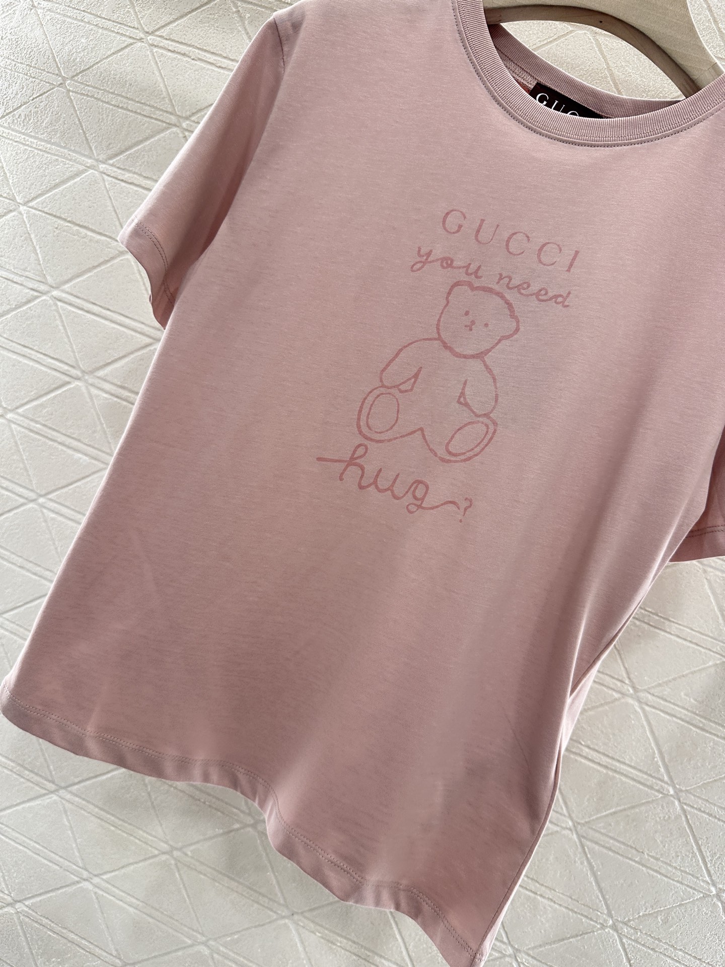 ♥Gucc*♥2025新品上架
      童趣印花圆领𝑇𝑒𝑒
定制YB原生全棉材质 透气舒适 质感十足