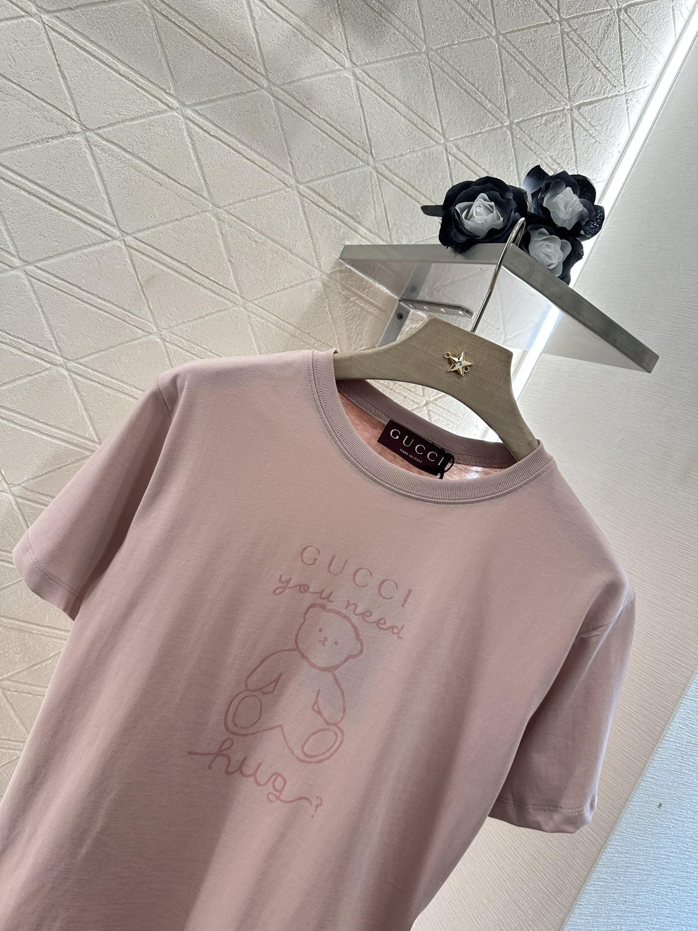 ♥Gucc*♥2025新品上架
      童趣印花圆领𝑇𝑒𝑒
定制YB原生全棉材质 透气舒适 质感十足