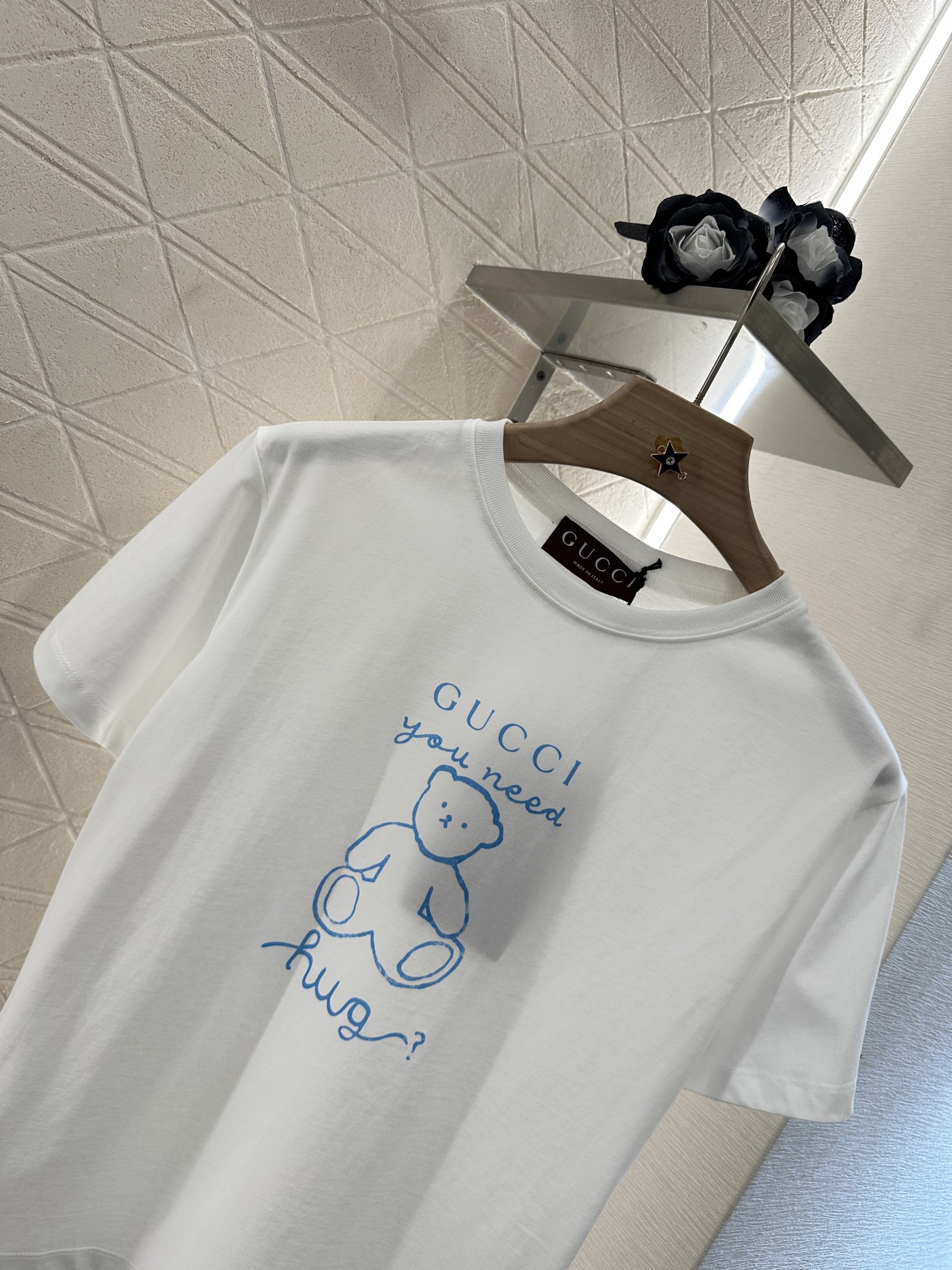 ♥Gucc*♥2025新品上架
      童趣印花圆领𝑇𝑒𝑒
定制YB原生全棉材质 透气舒适 质感十足