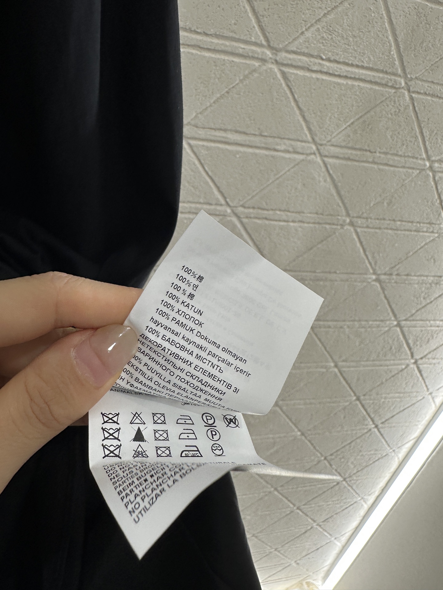 ♥Prad*♥2025新品上架
     短袖抽绳连衣裙
定制YB斜纹全棉材质 质感透气 垂顺有型 翻领