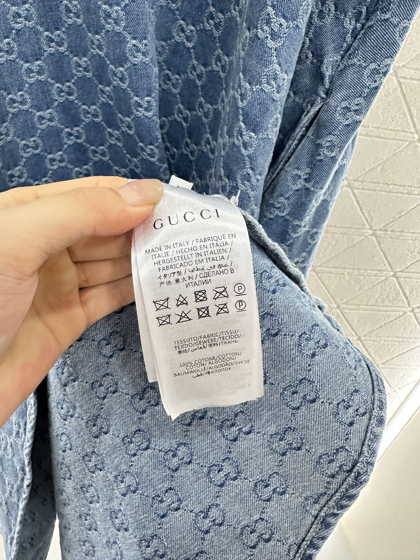 ♥Gucc*♥2025新品上架
     腰带提花牛仔连衣裙 
定制YB斜纹棉牛仔提花材质 酵素水洗 呈