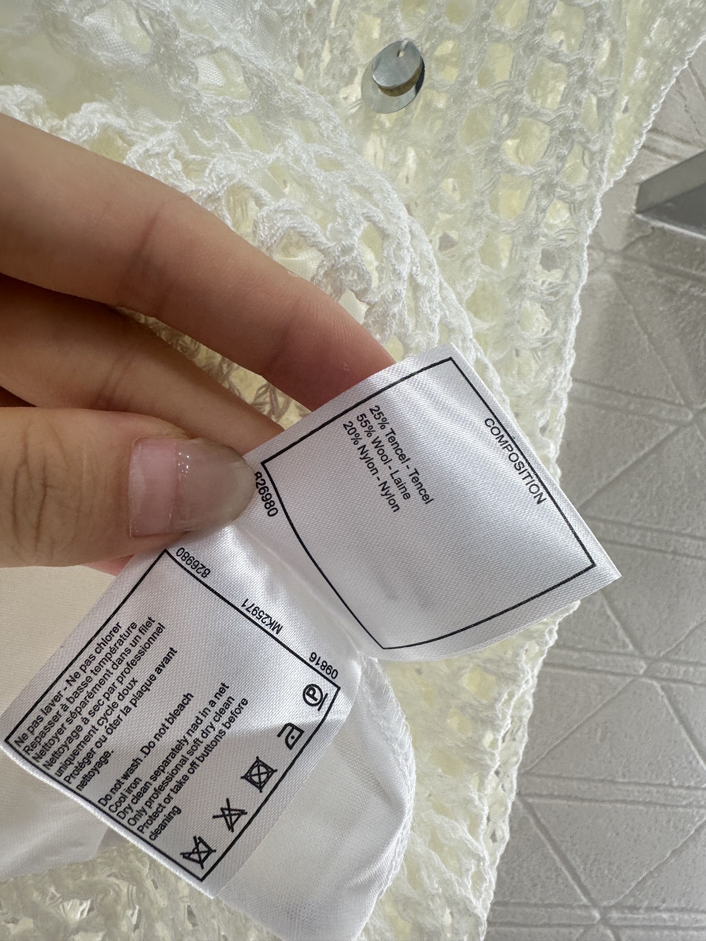 ♥Chane*♥2025新品上架
   两件套叠穿针织短袖
定制YB羊毛纱线➕原生全棉织造 质感高级舒适