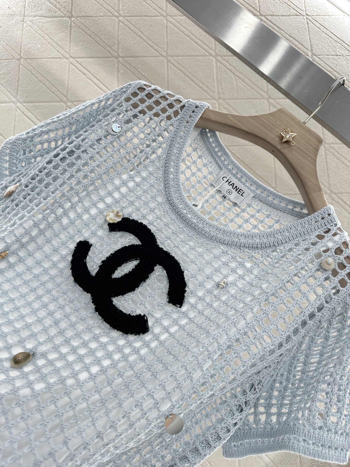 ♥Chane*♥2025新品上架
   两件套叠穿针织短袖
定制YB羊毛纱线➕原生全棉织造 质感高级舒适