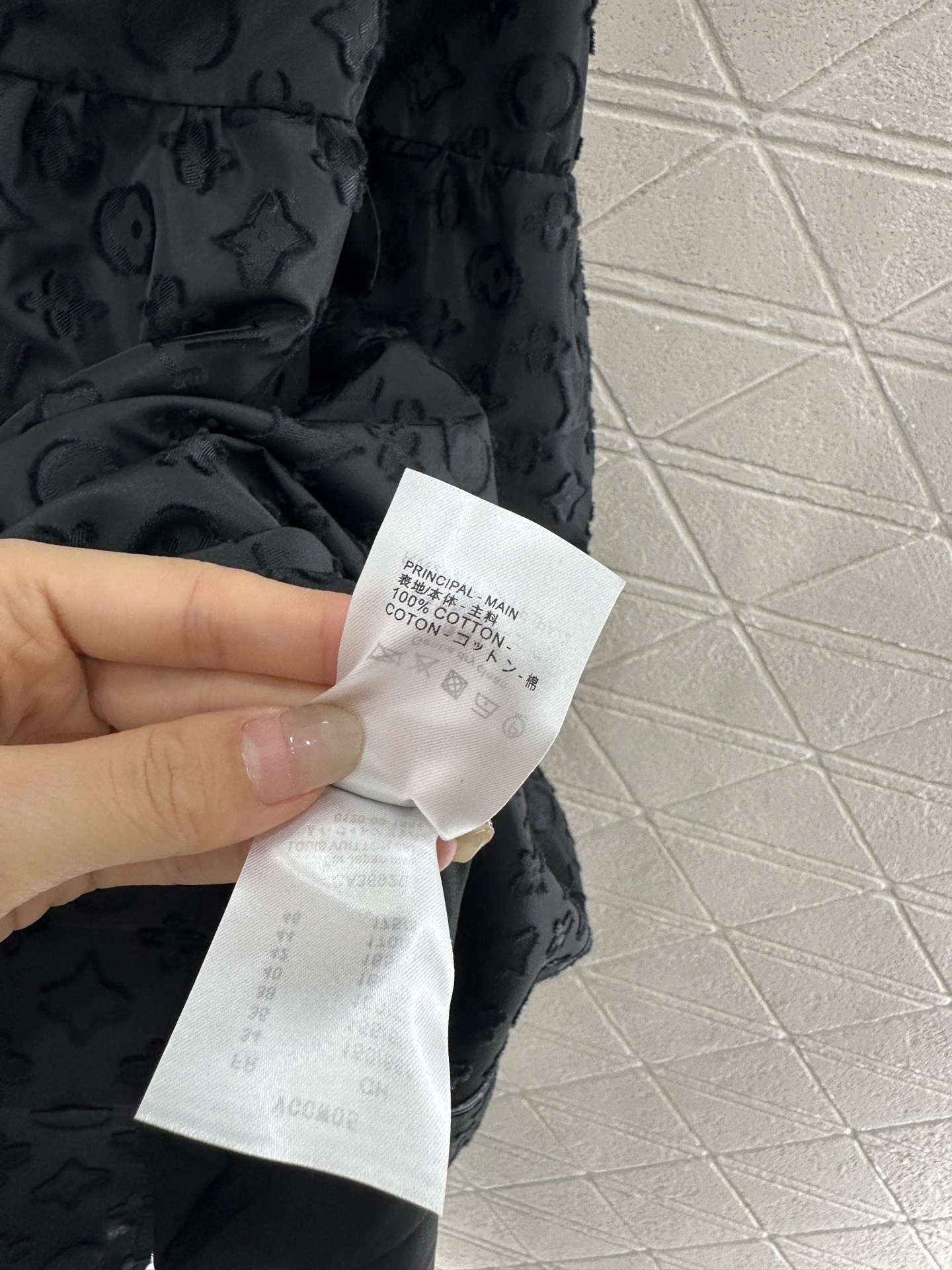 ♥Louis Vuitto*♥2025新品上架
      提花腰带短袖连衣裙
定制YB进口提花全棉材质