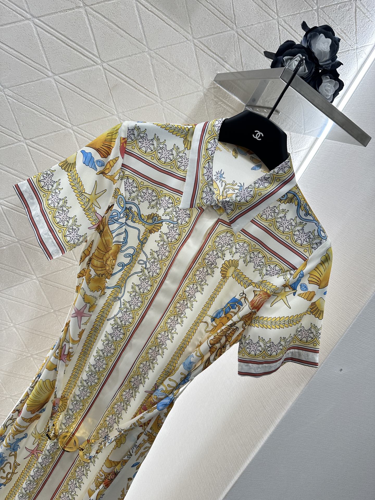 P696 Original Women’s Suit: 2025 New Product with Oceanic Elements and Geometry - 图片 3